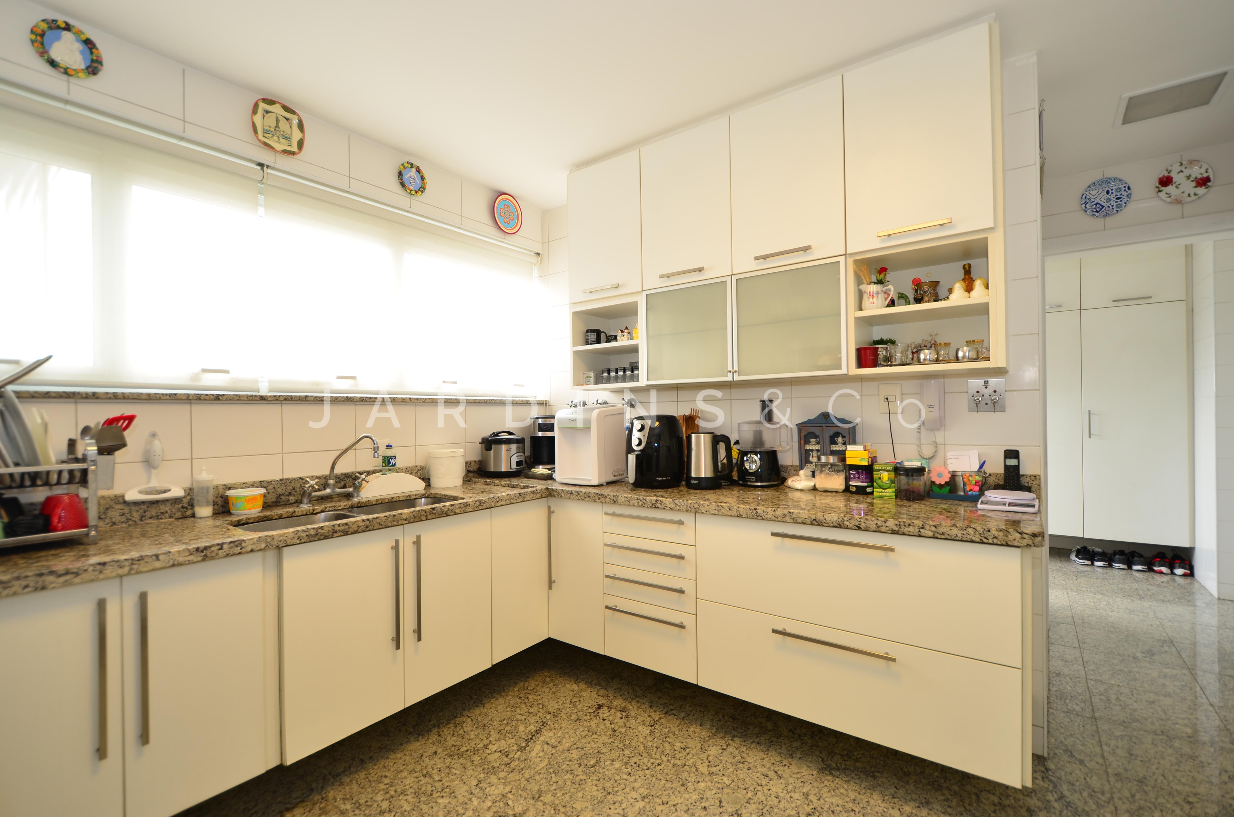 Apartamento no Indianópolis