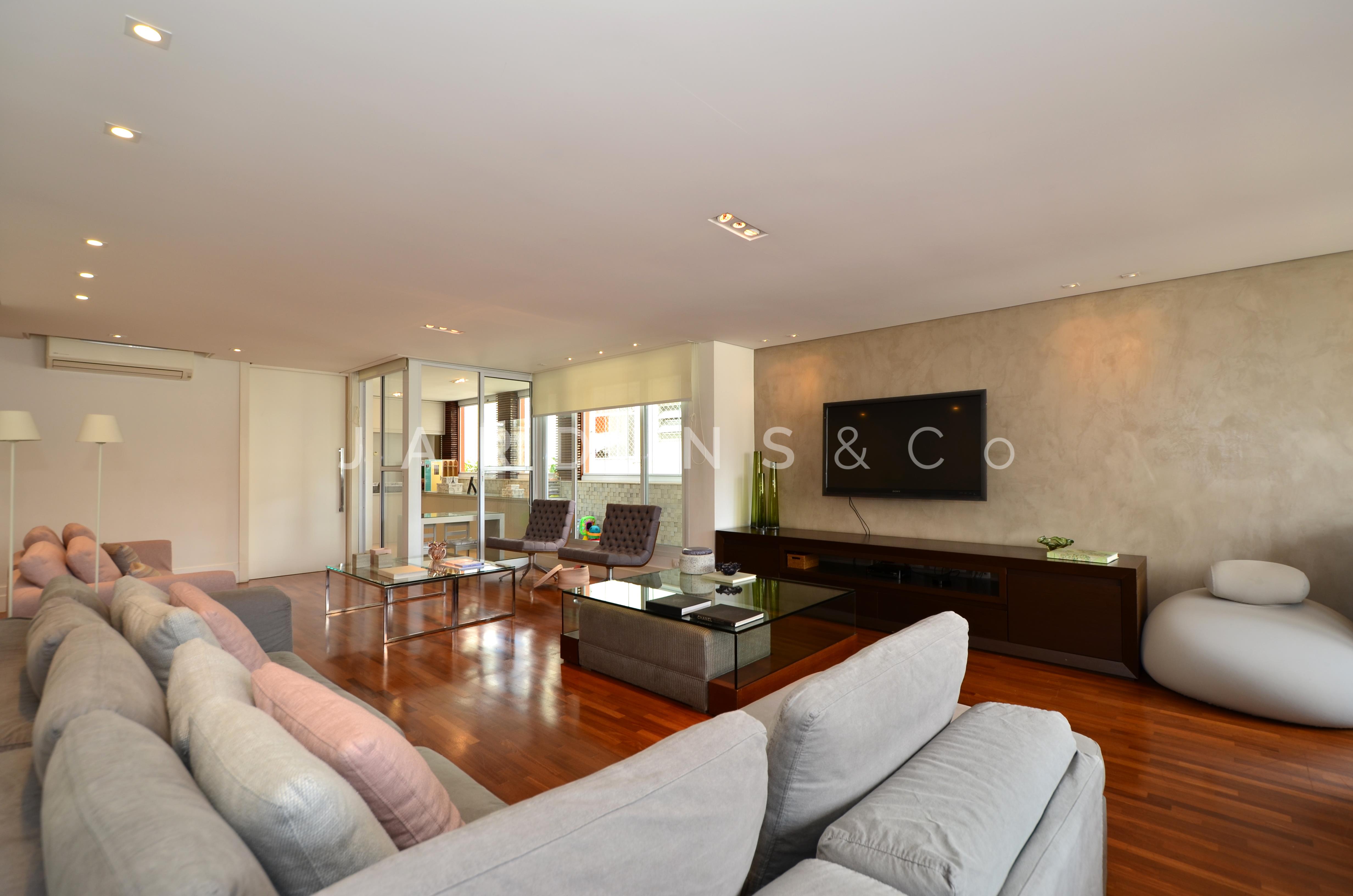 Apartamento no Cerqueira César