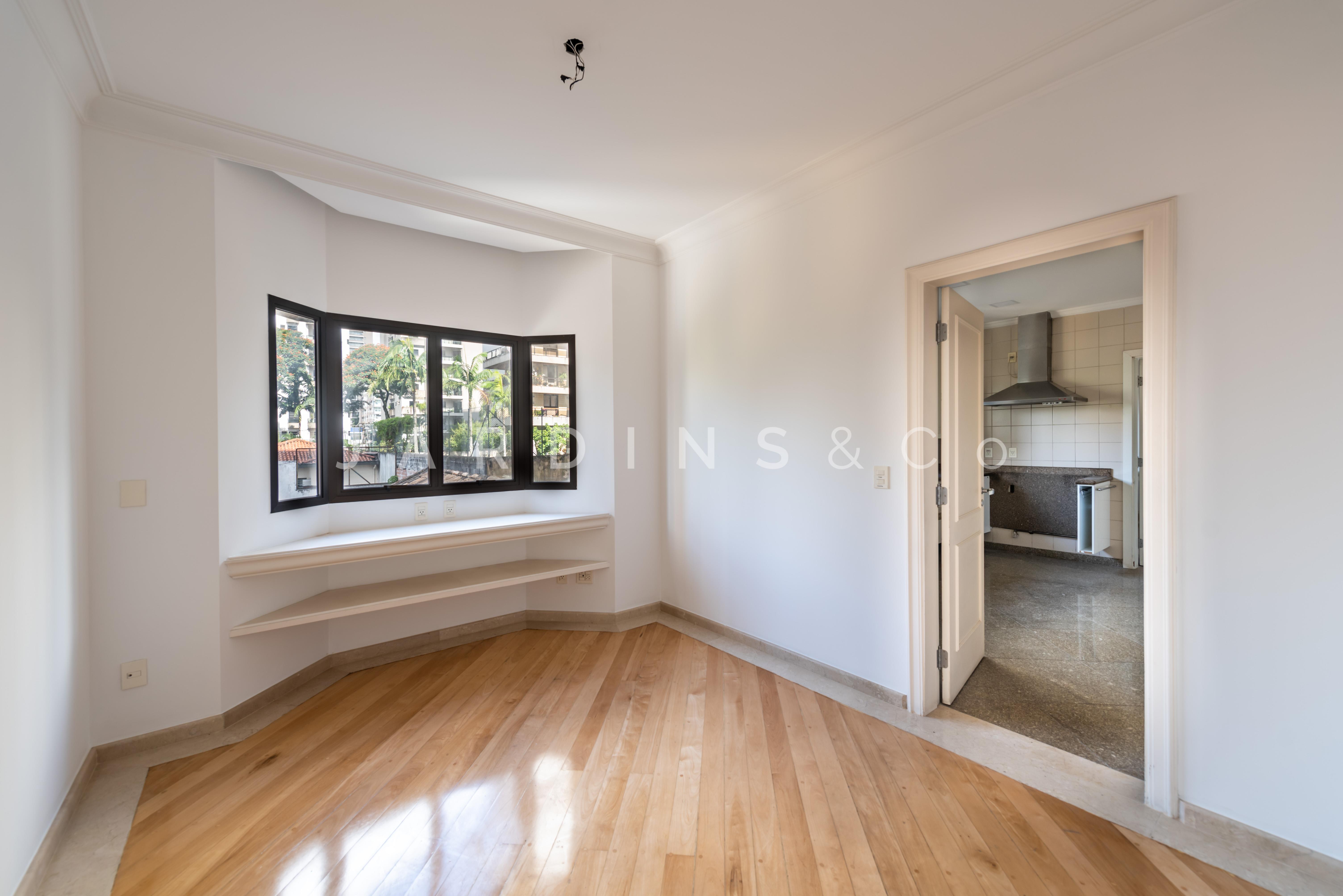 Apartamento no Moema