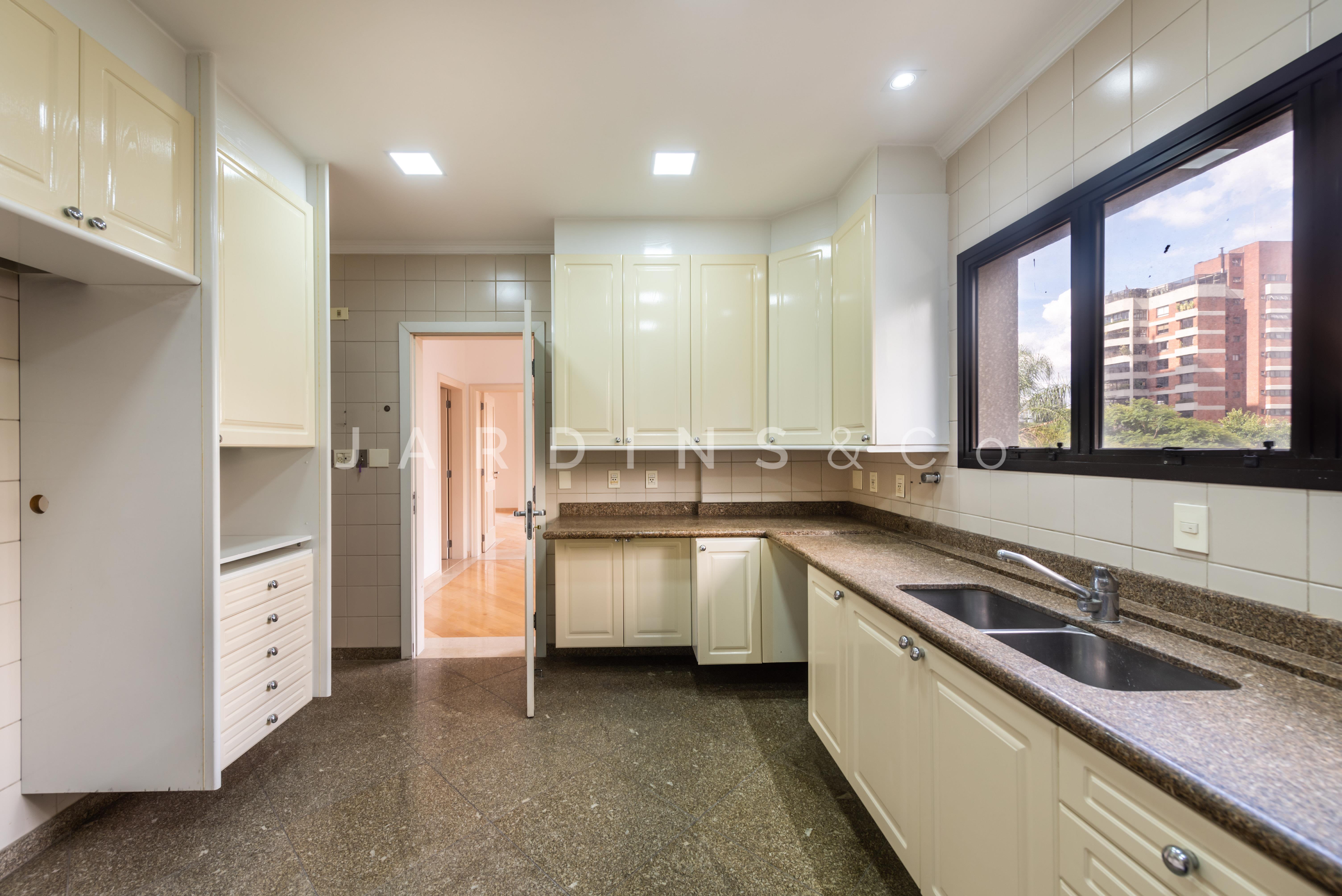 Apartamento no Moema