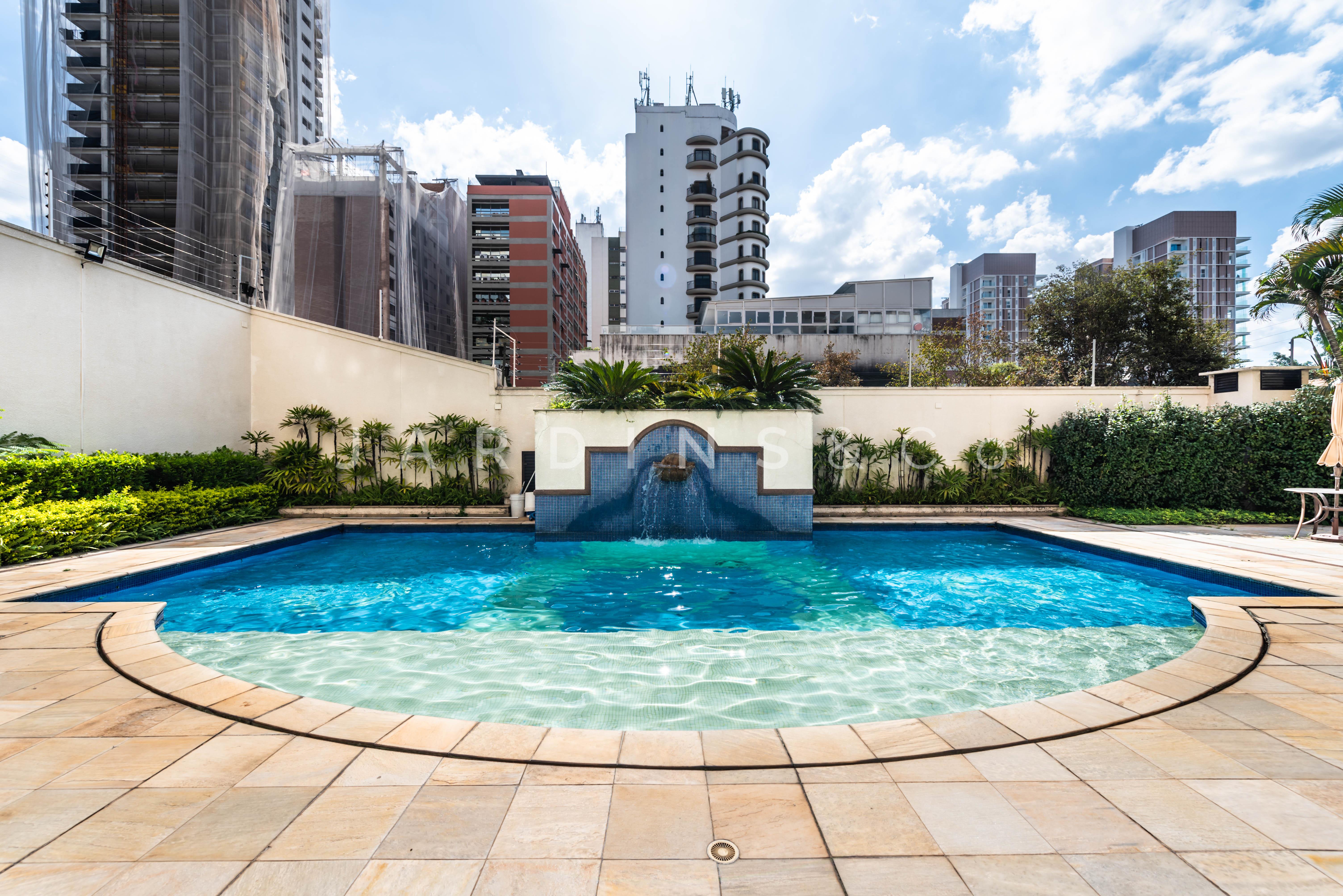 Apartamento no Moema