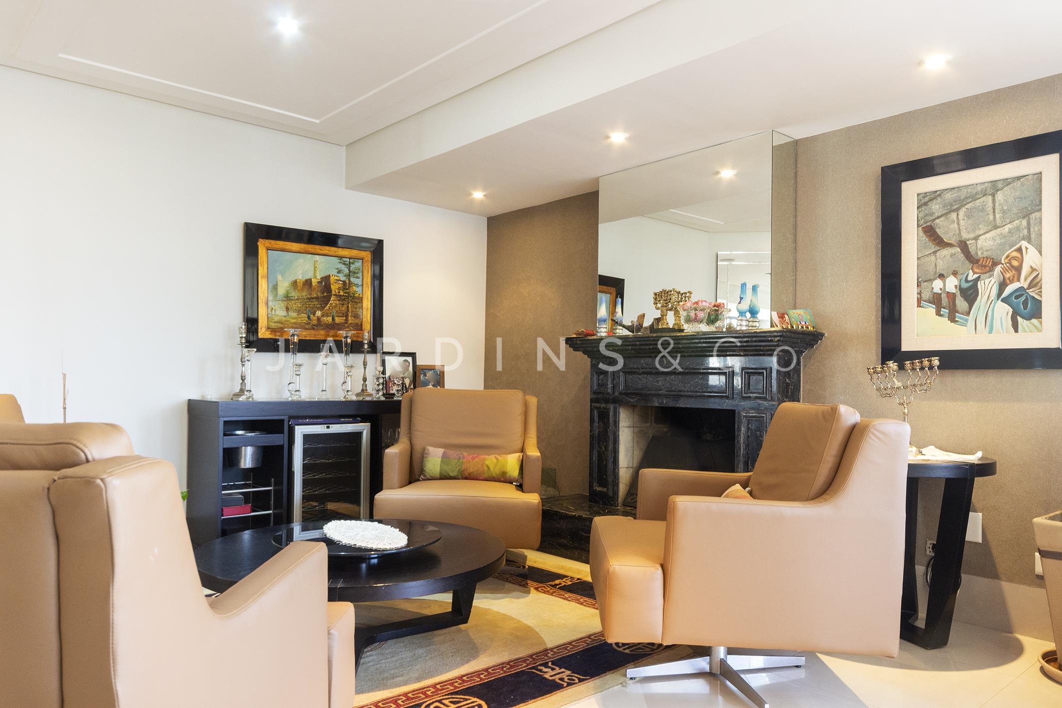Apartamento no Indianópolis