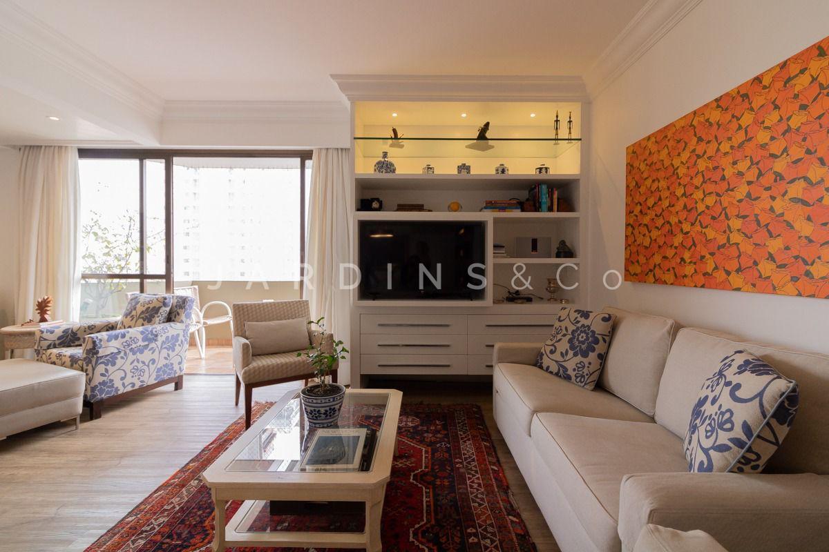 Apartamento no Moema