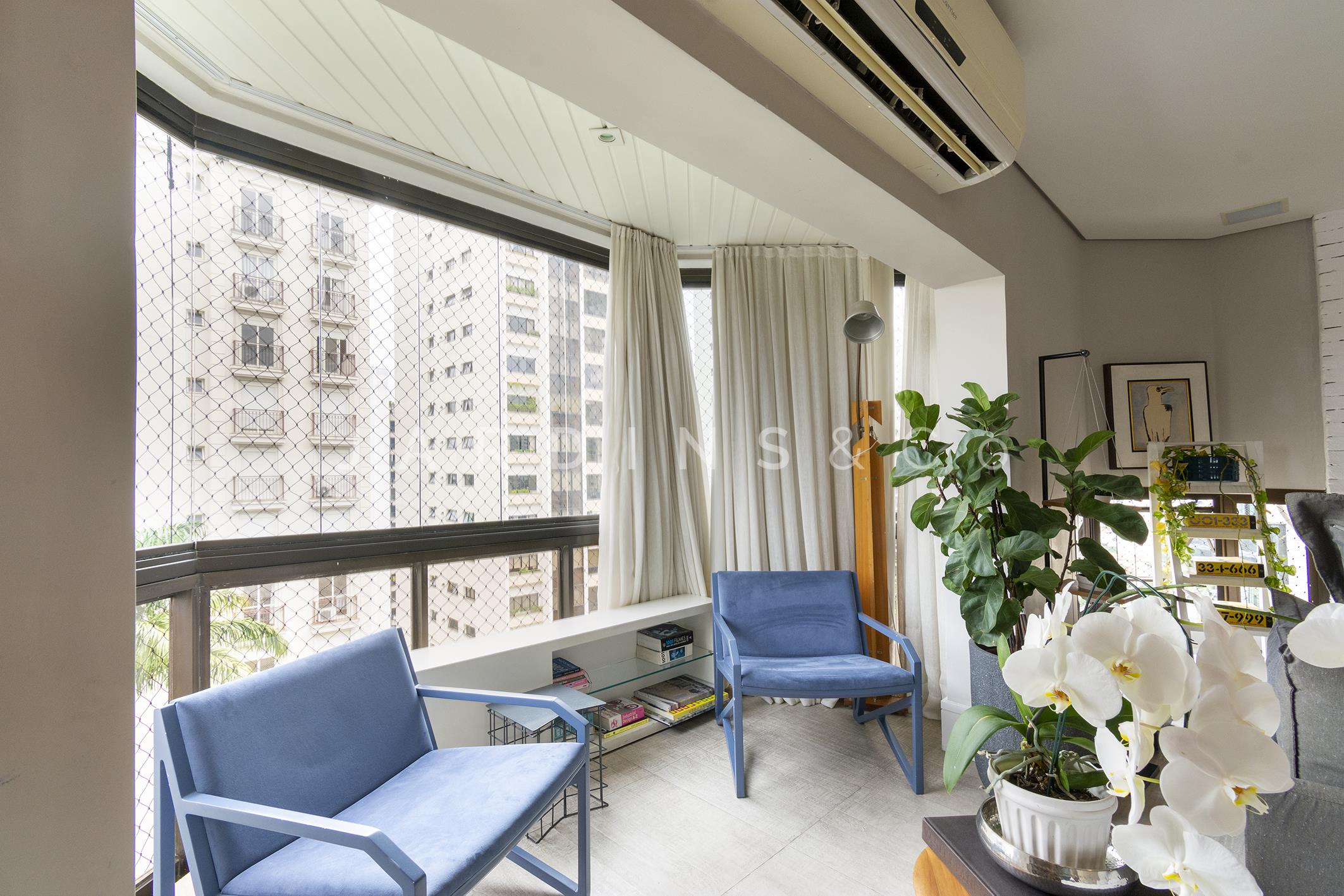 Apartamento no Indianópolis