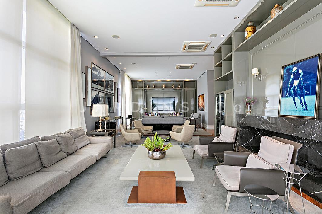 Cobertura no Jardim Paulista