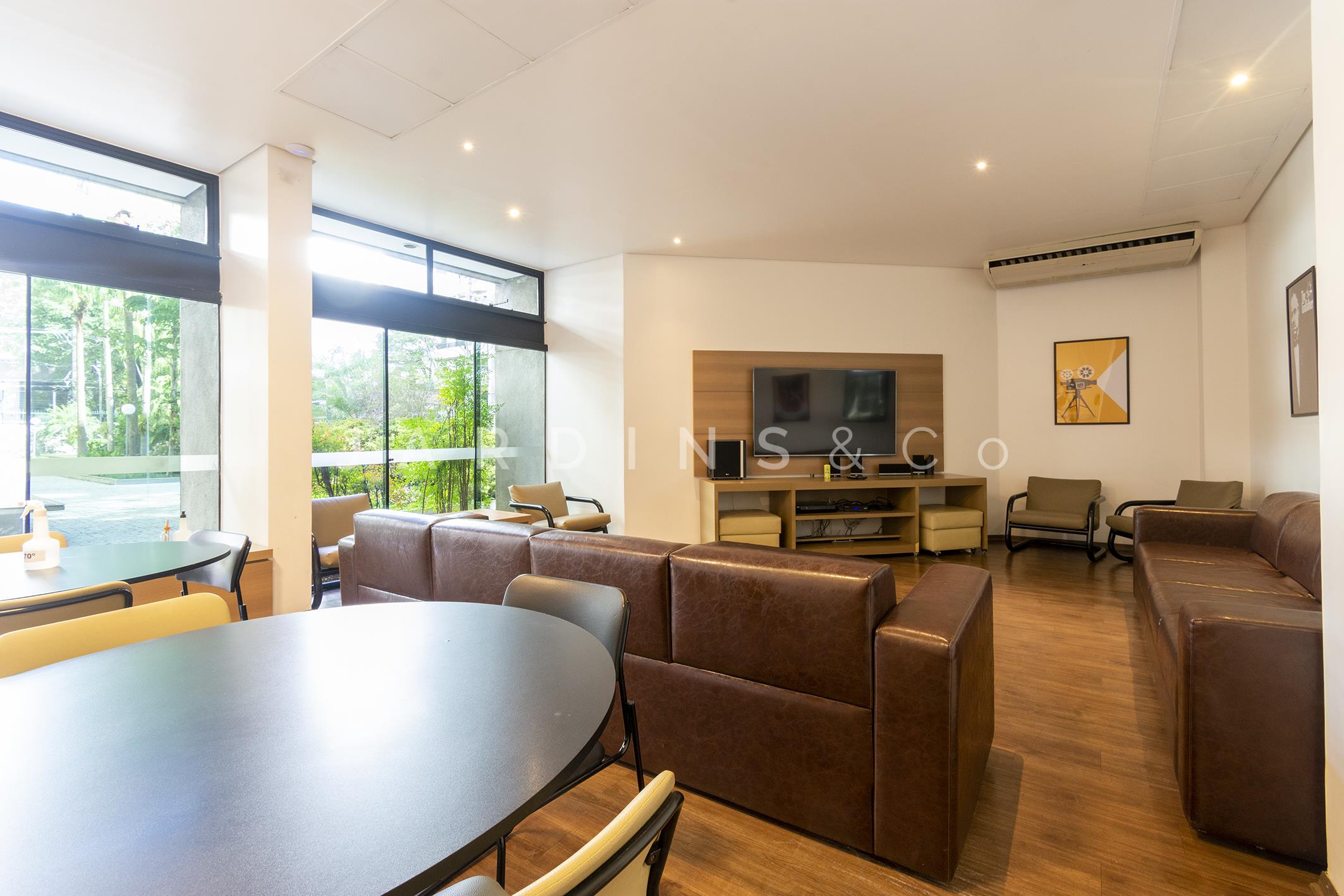 Apartamento no Moema Pássaros