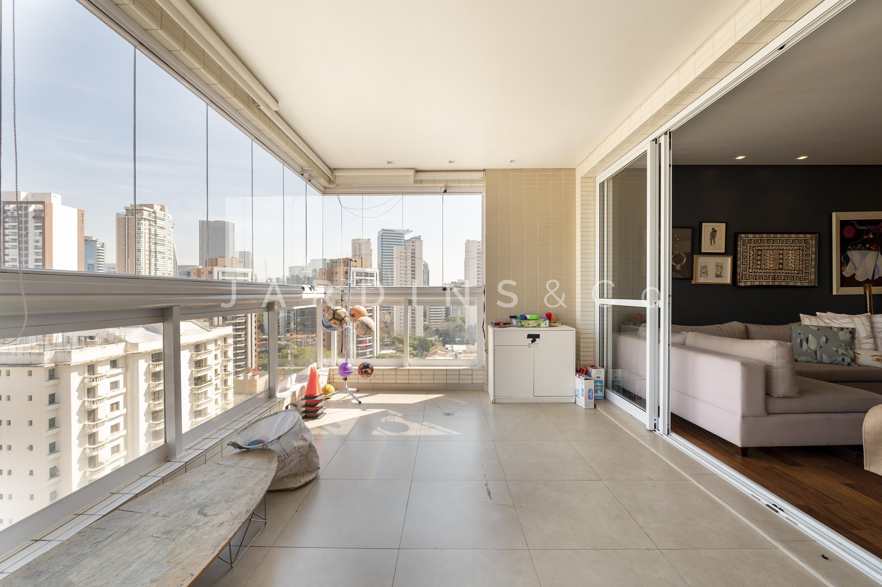 Apartamento no Cidade Monções