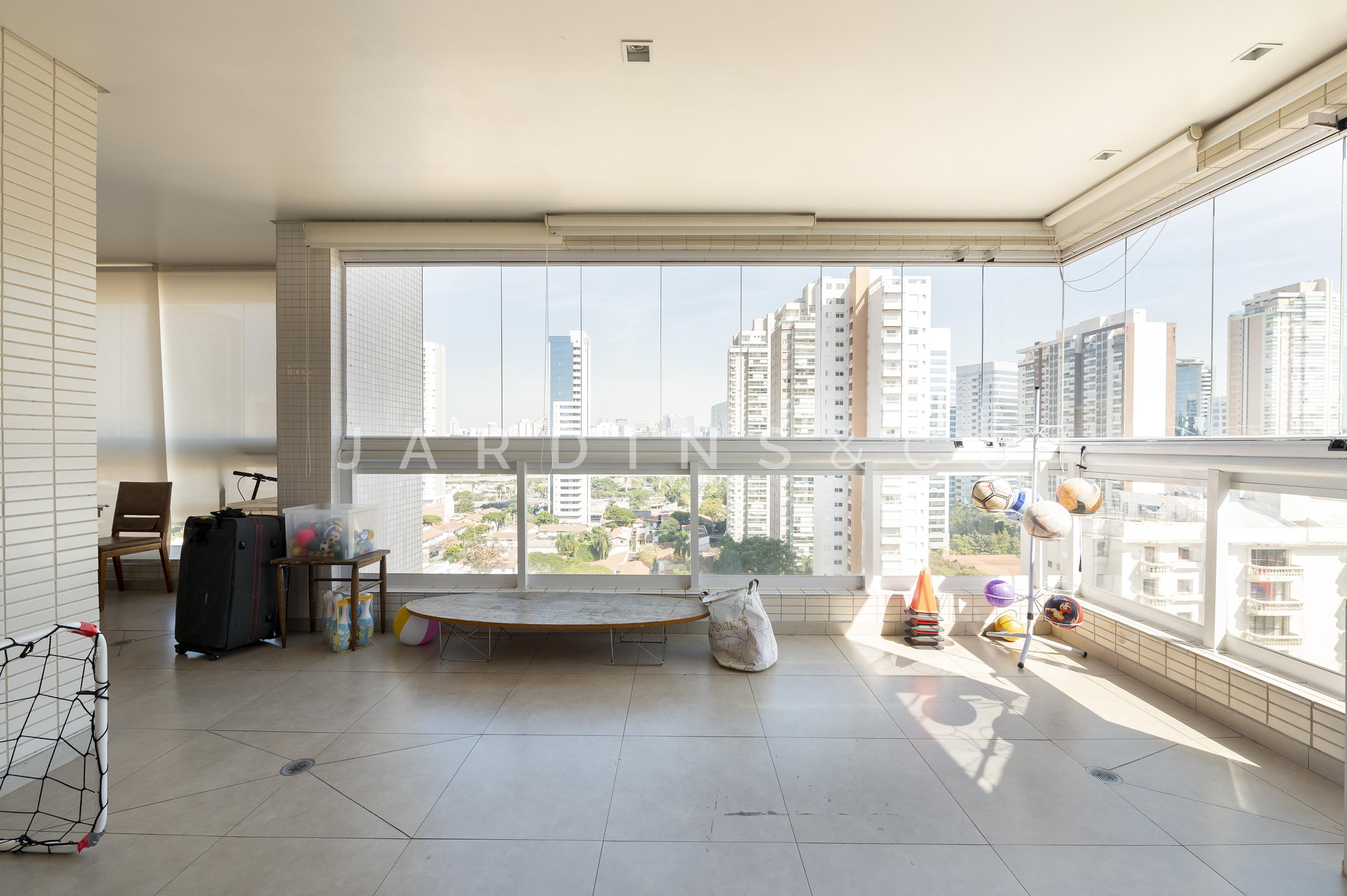 Apartamento no Cidade Monções