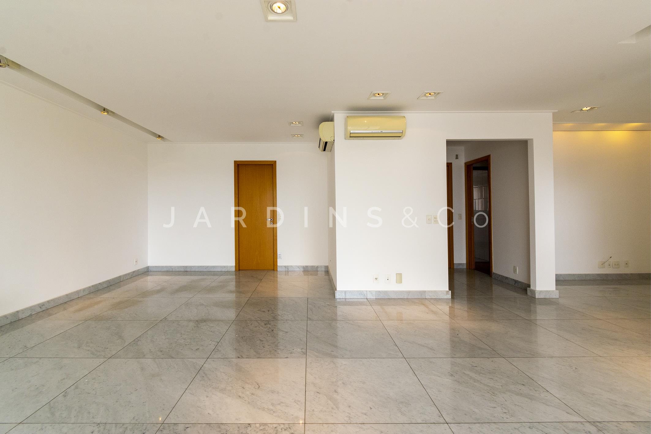 Apartamento no Jardim Paulista