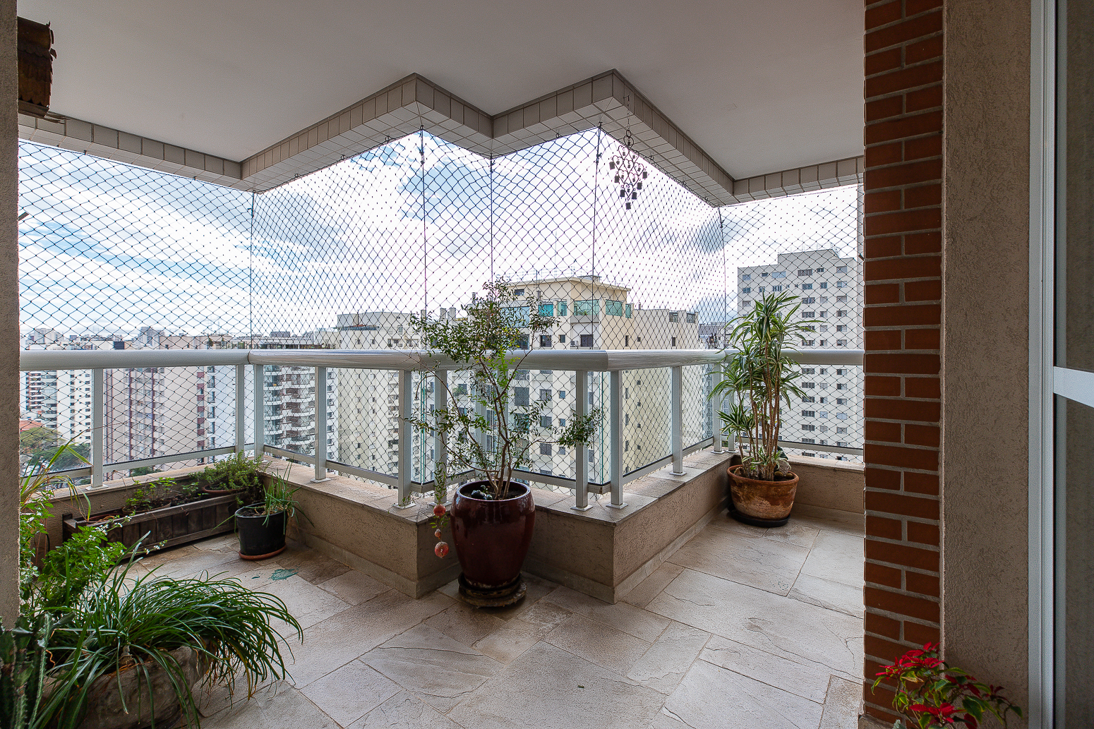 Apartamento no Indianópolis