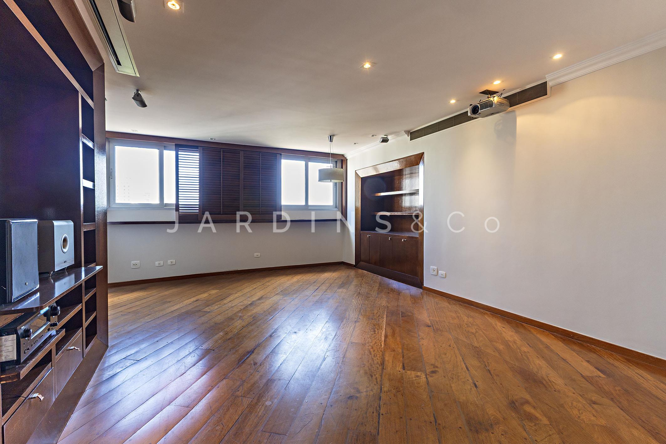 Apartamento no Jardim Europa