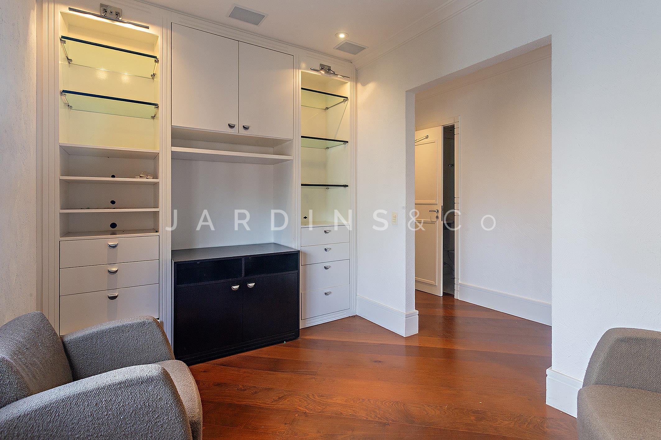 Apartamento no Indianópolis