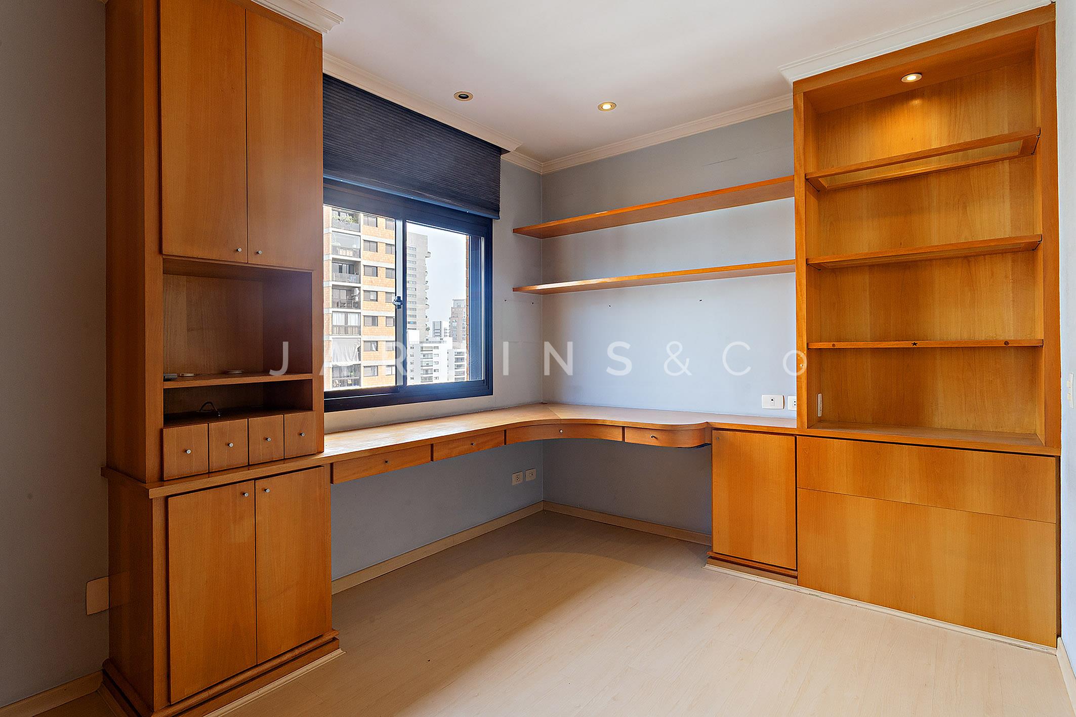 Apartamento no Indianópolis