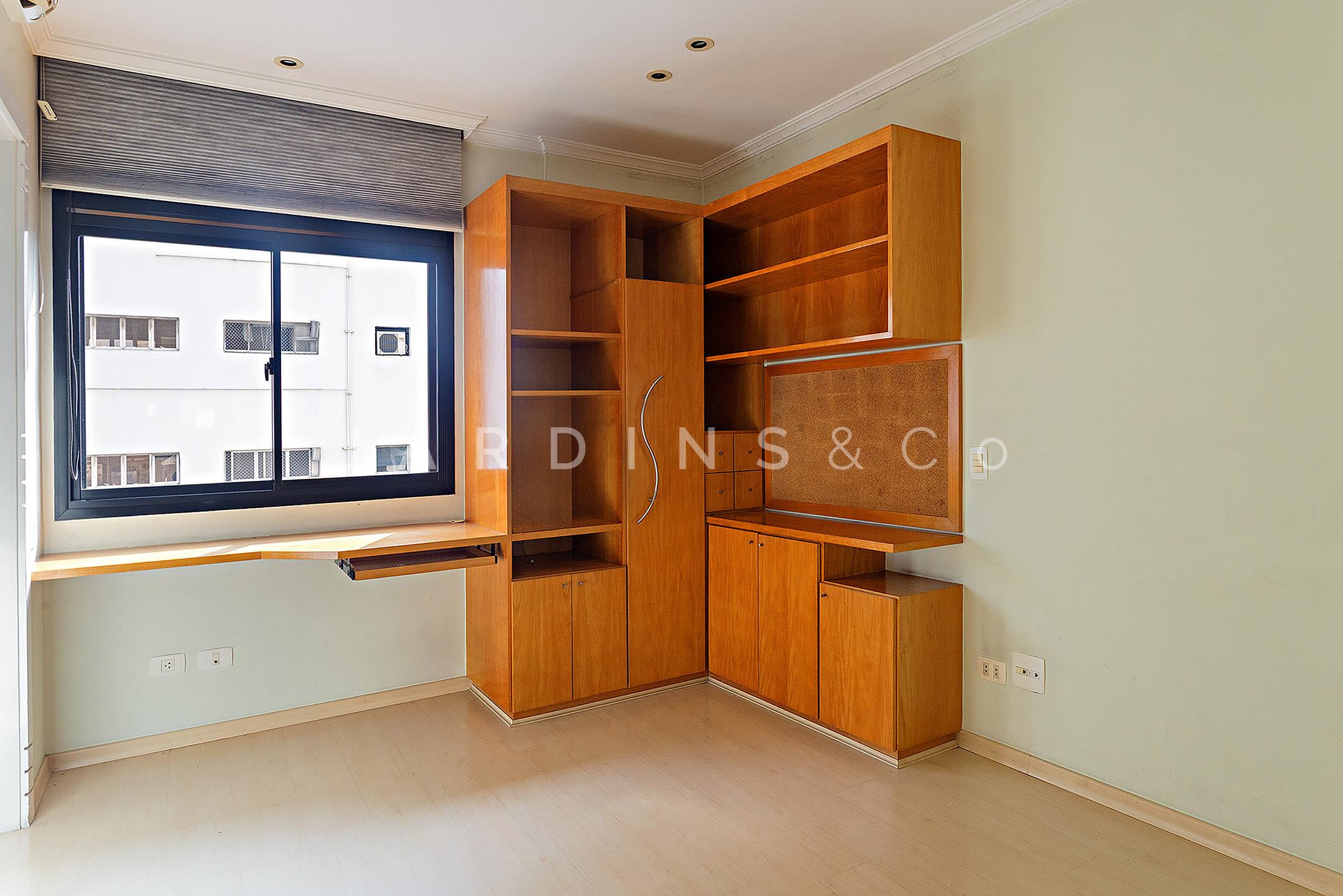 Apartamento no Indianópolis