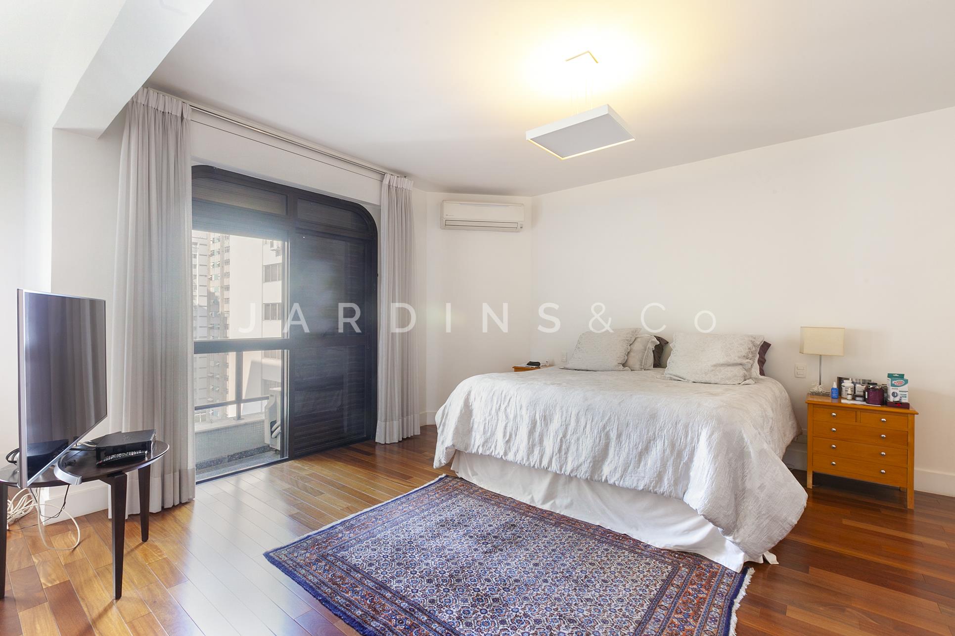 Apartamento no Cerqueira César
