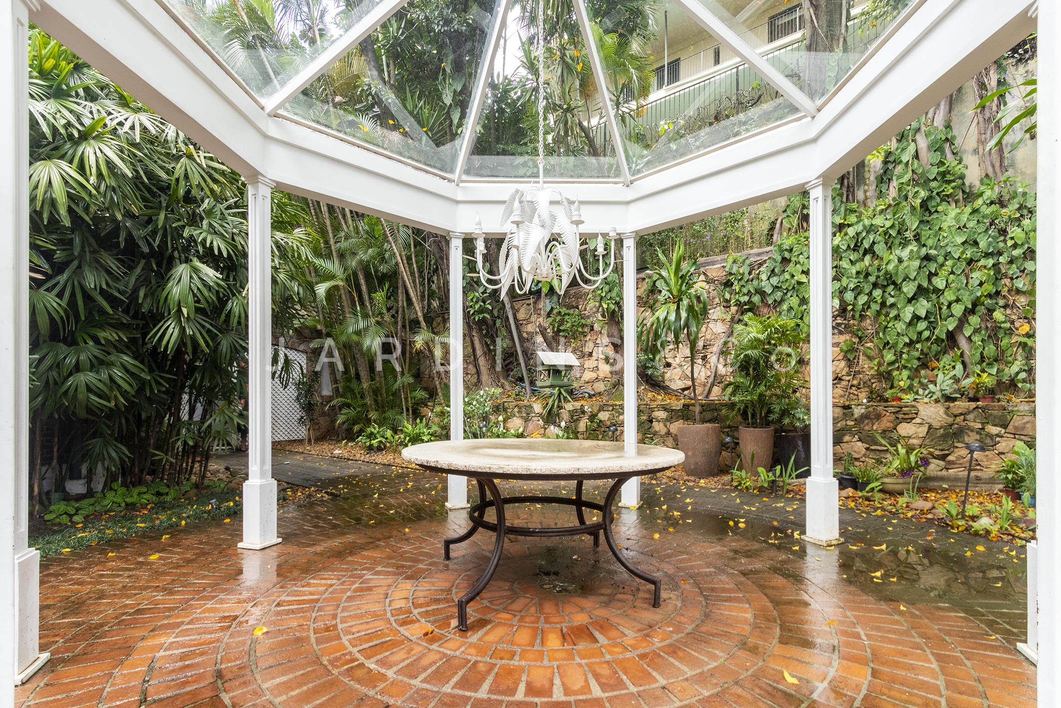 Casa no Jardim Everest