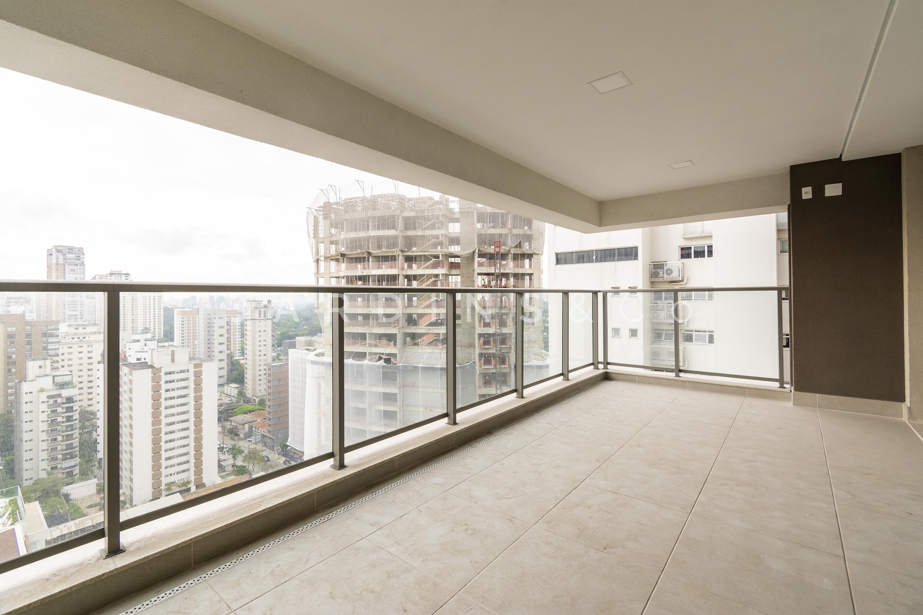 Apartamento no Moema Índios