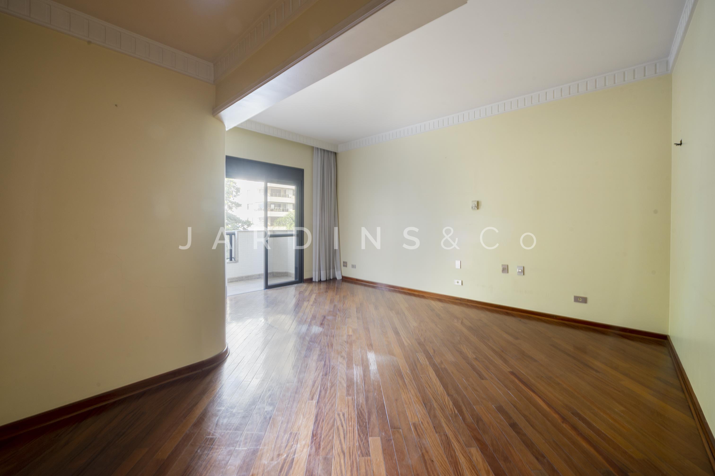 Apartamento no Moema