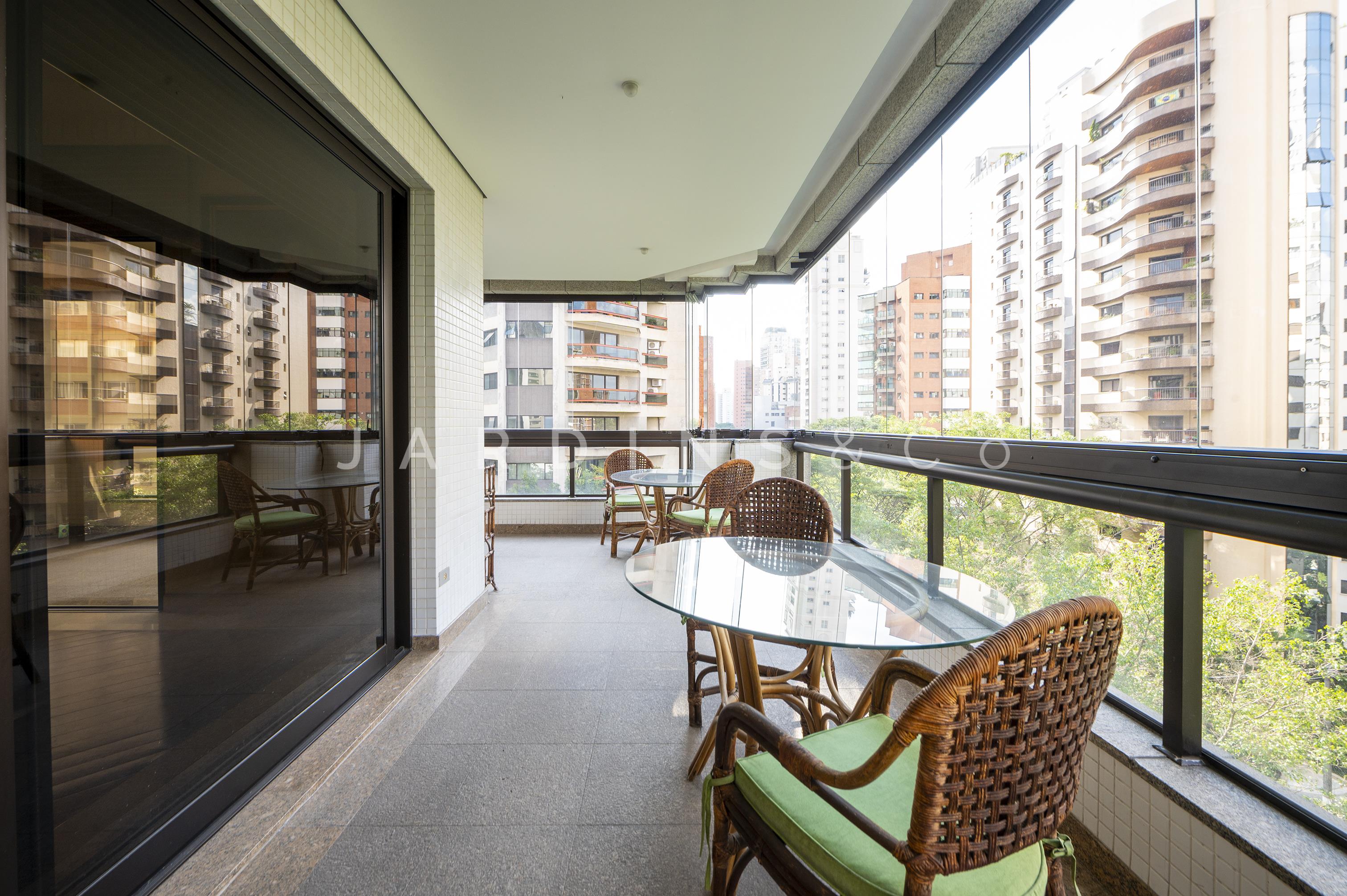 Apartamento no Moema