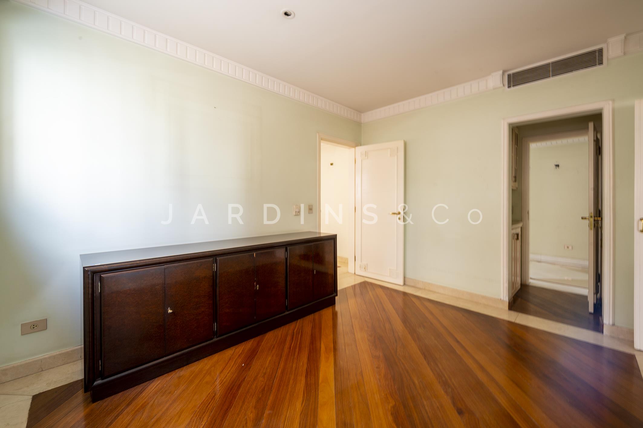 Apartamento no Moema