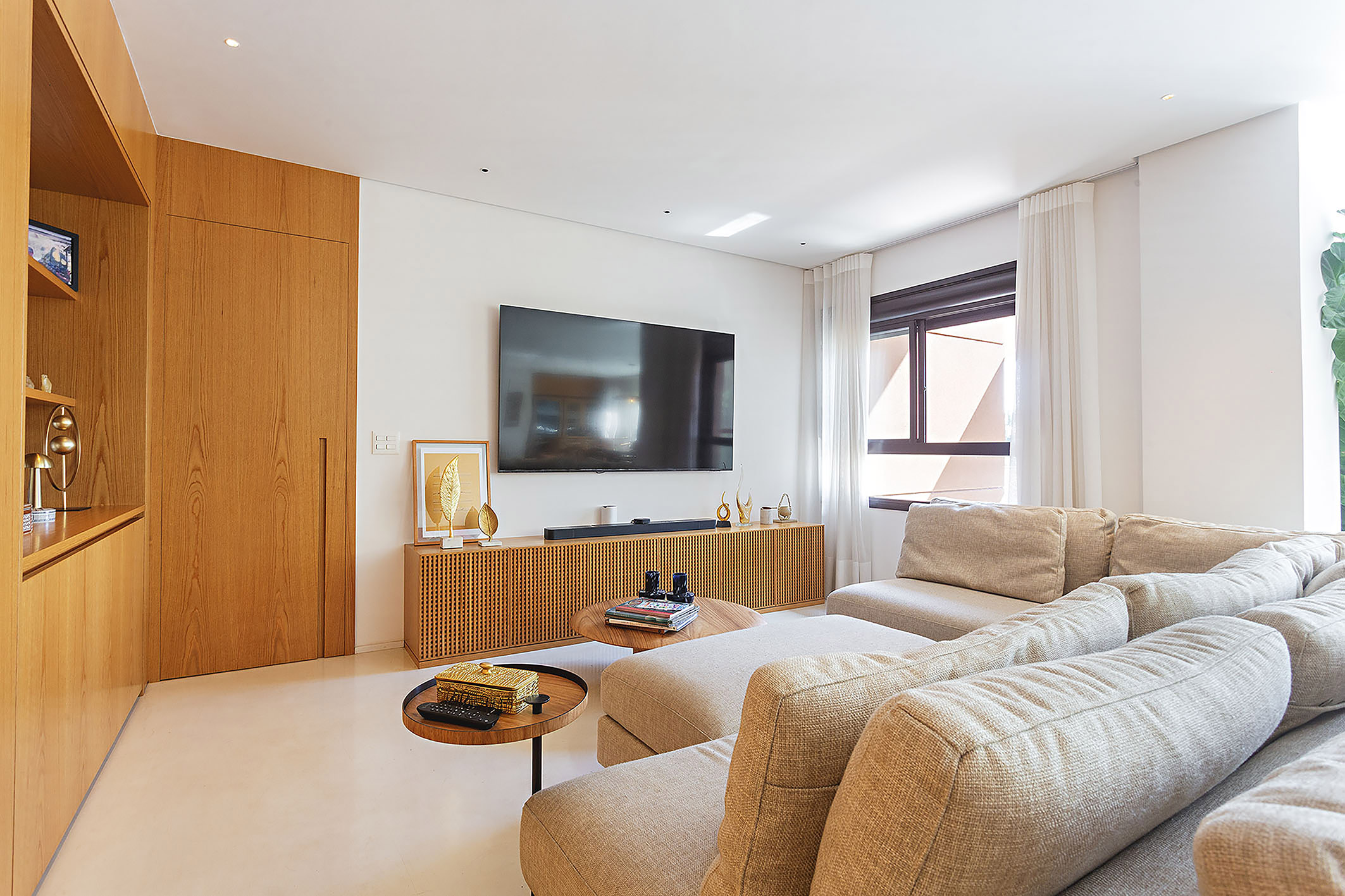 Apartamento no Jardim Leonor