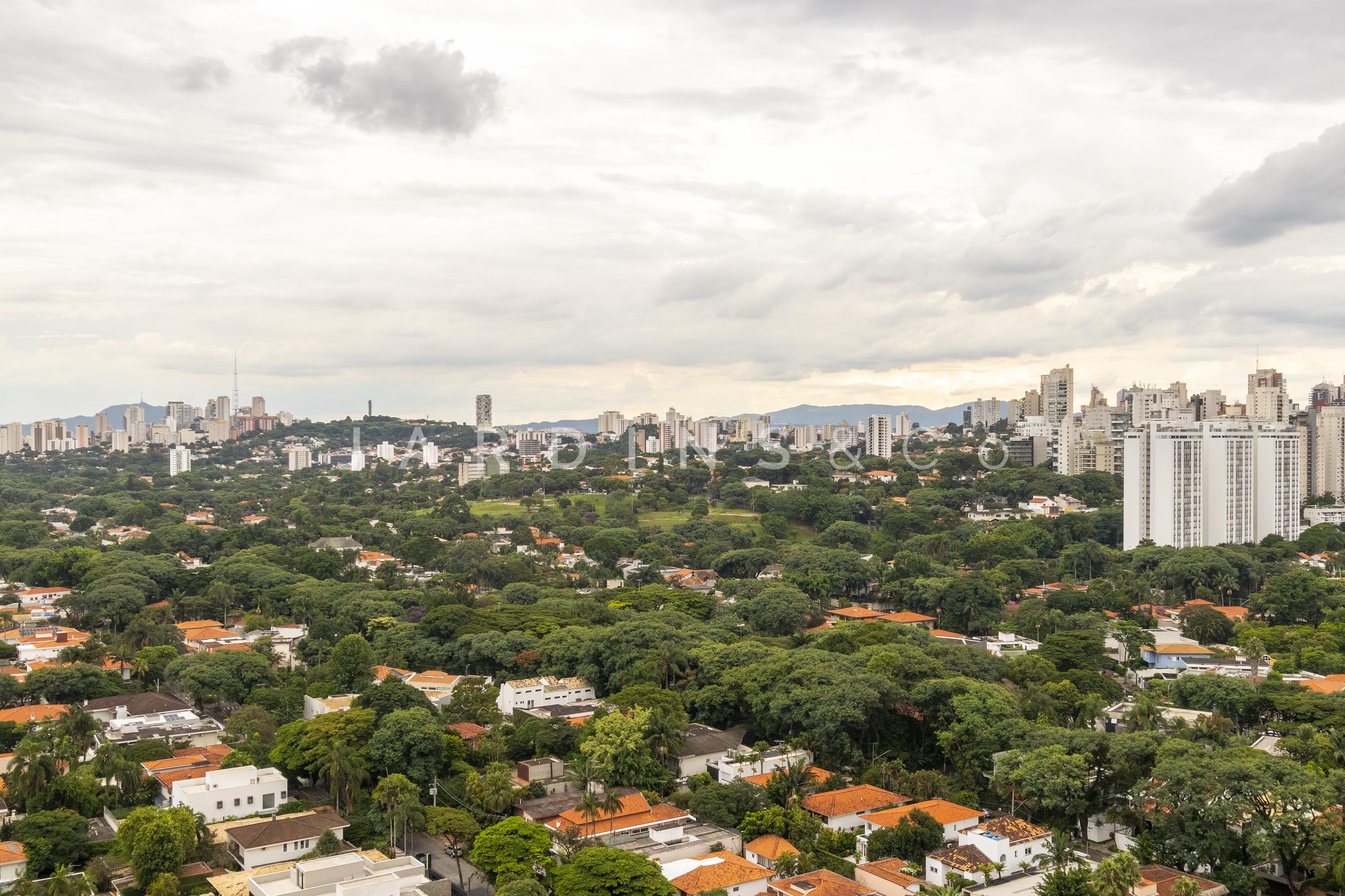 Apartamento no Alto de Pinheiros