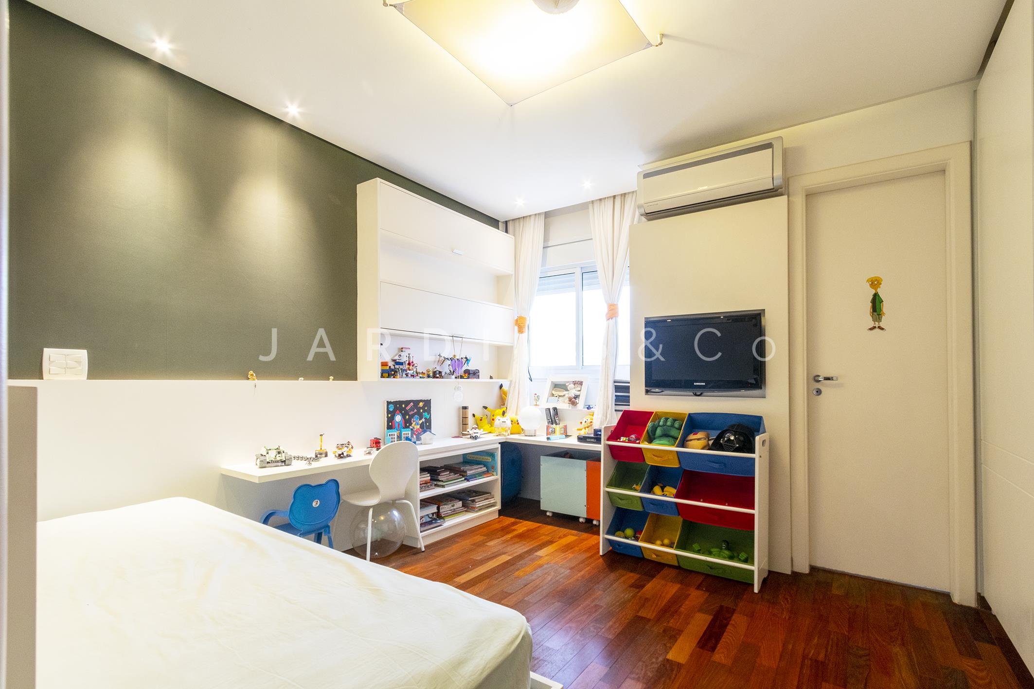 Apartamento no Alto de Pinheiros