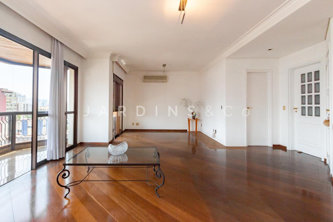 Apartamento no Santa Cecília