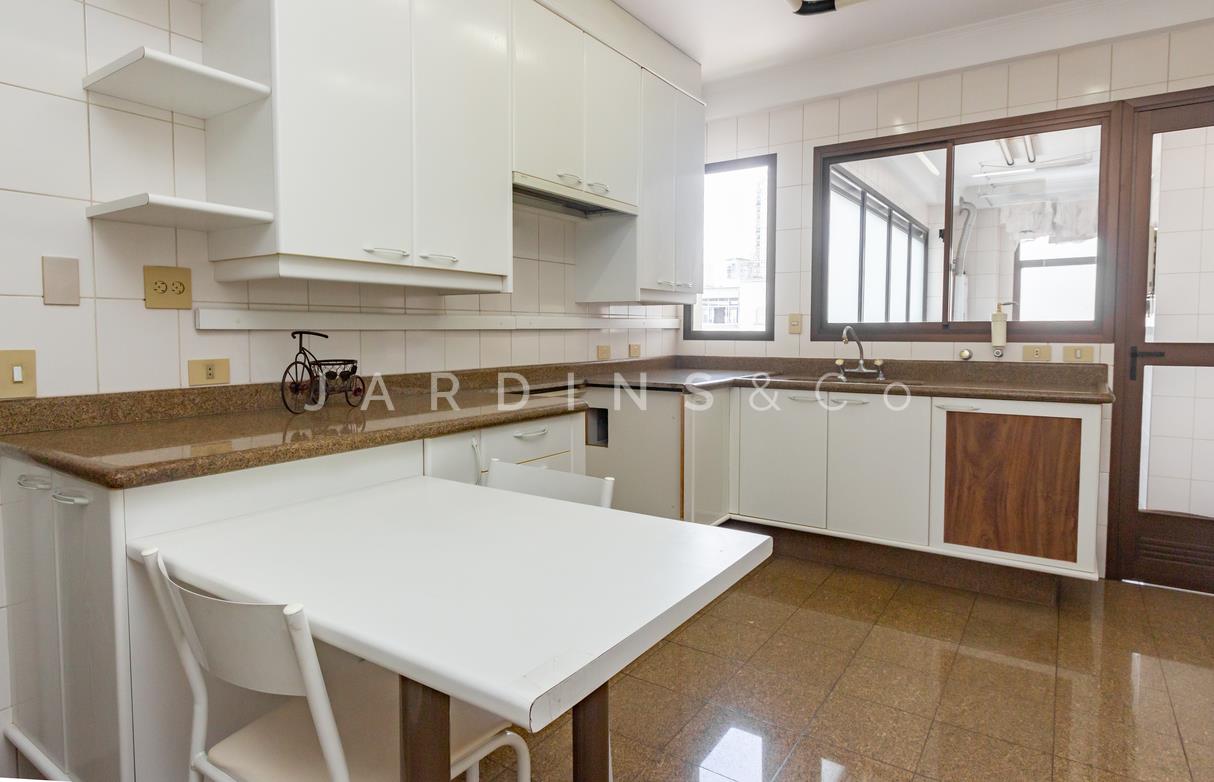 Apartamento no Santa Cecília