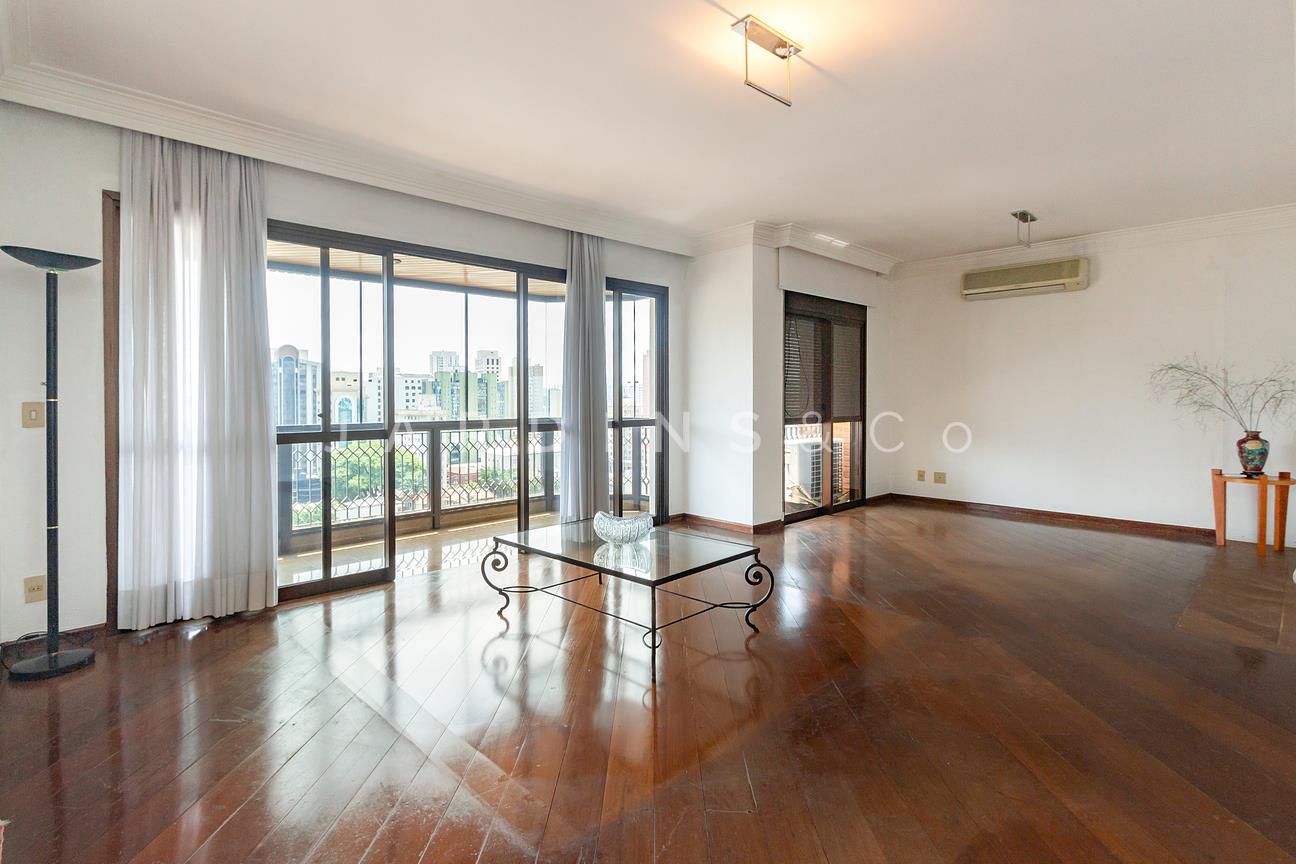 Apartamento no Santa Cecília