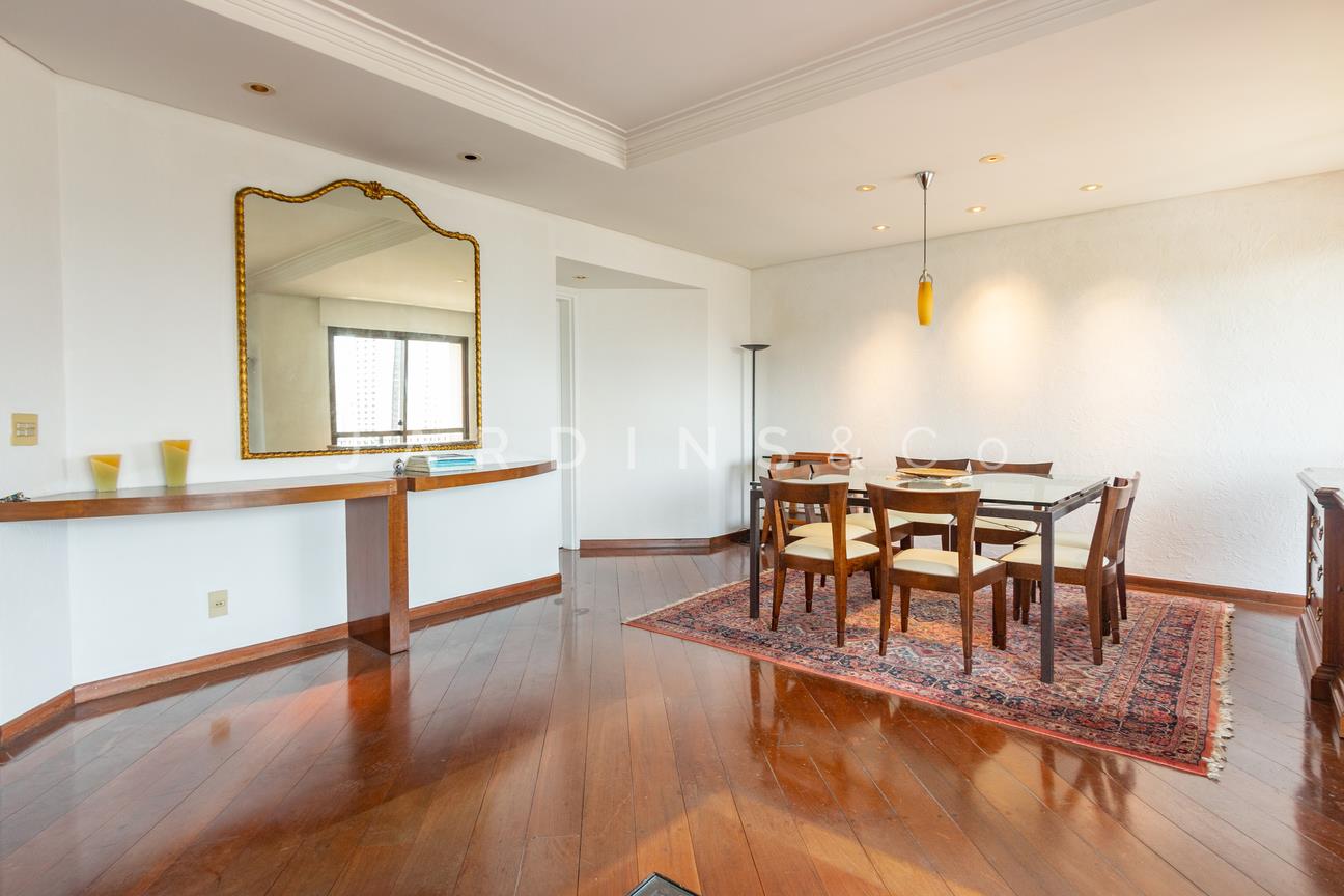 Apartamento no Santa Cecília