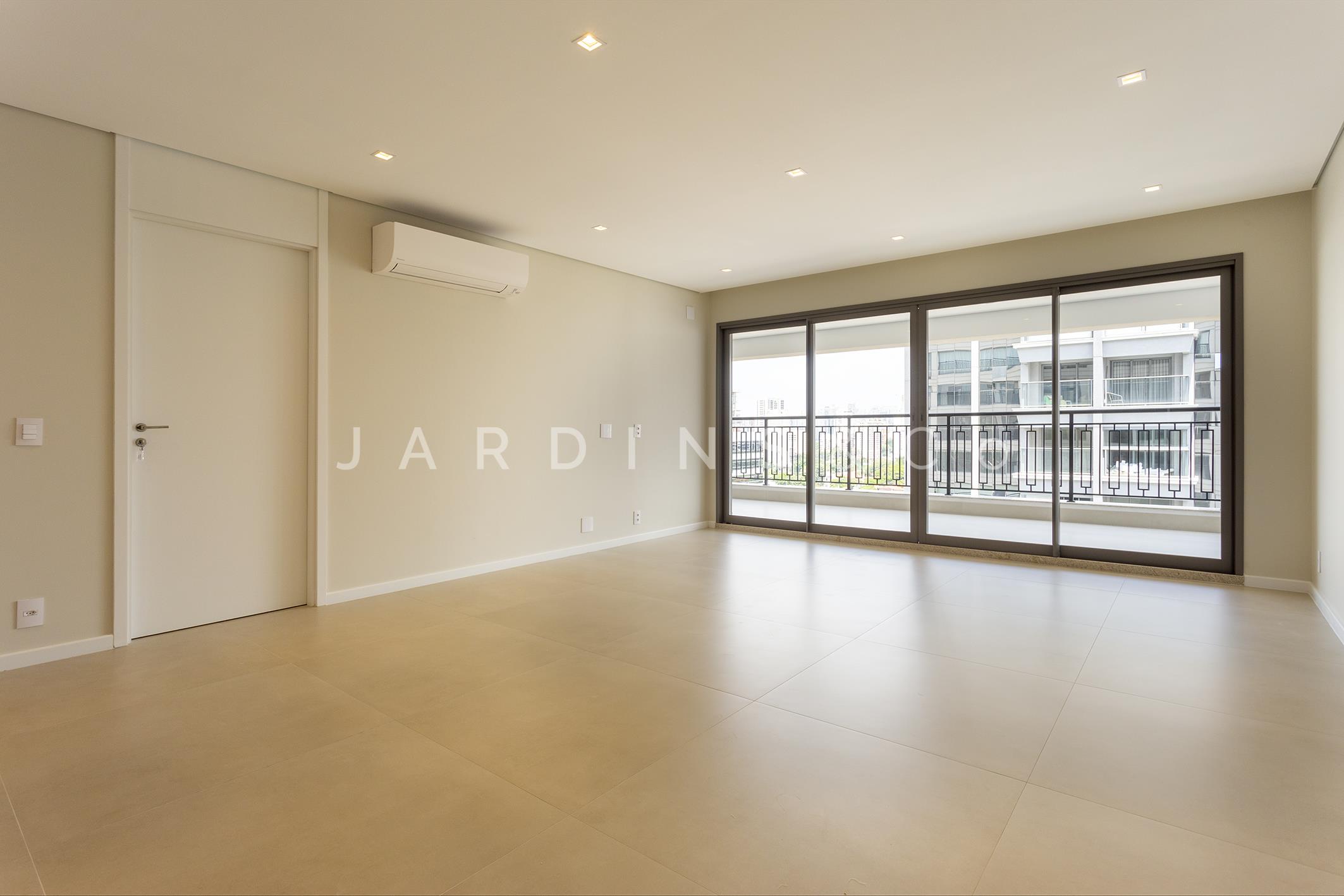 Apartamento no Moema