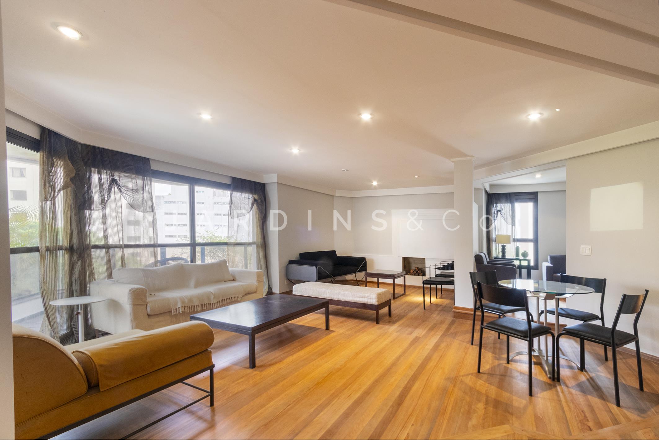 Apartamento no Moema