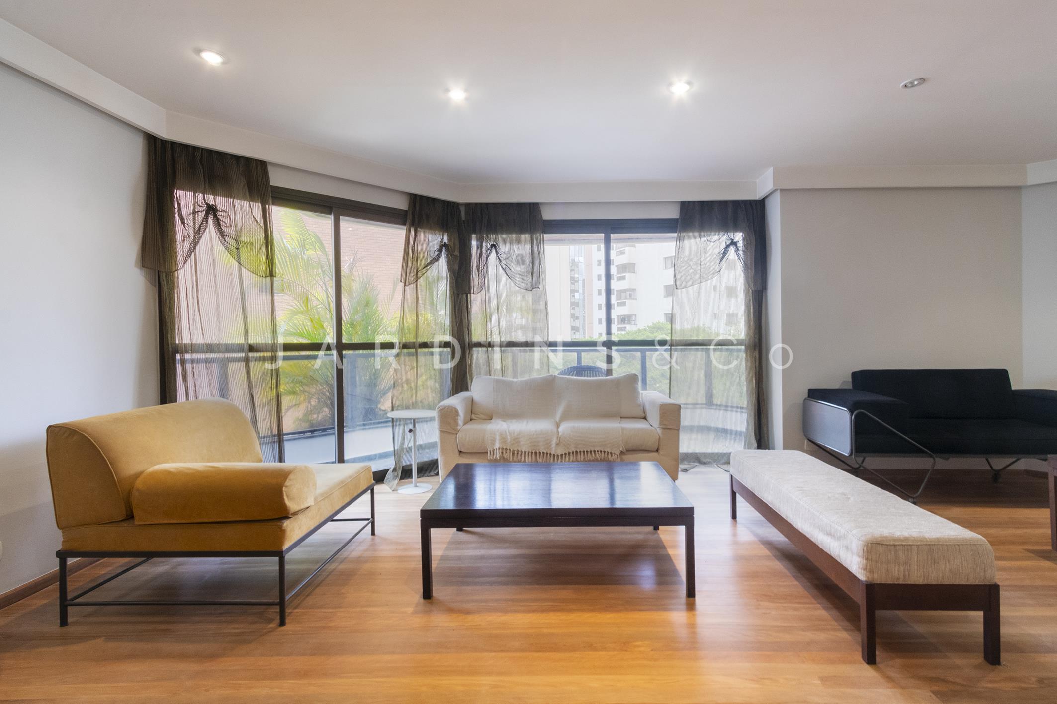 Apartamento no Moema