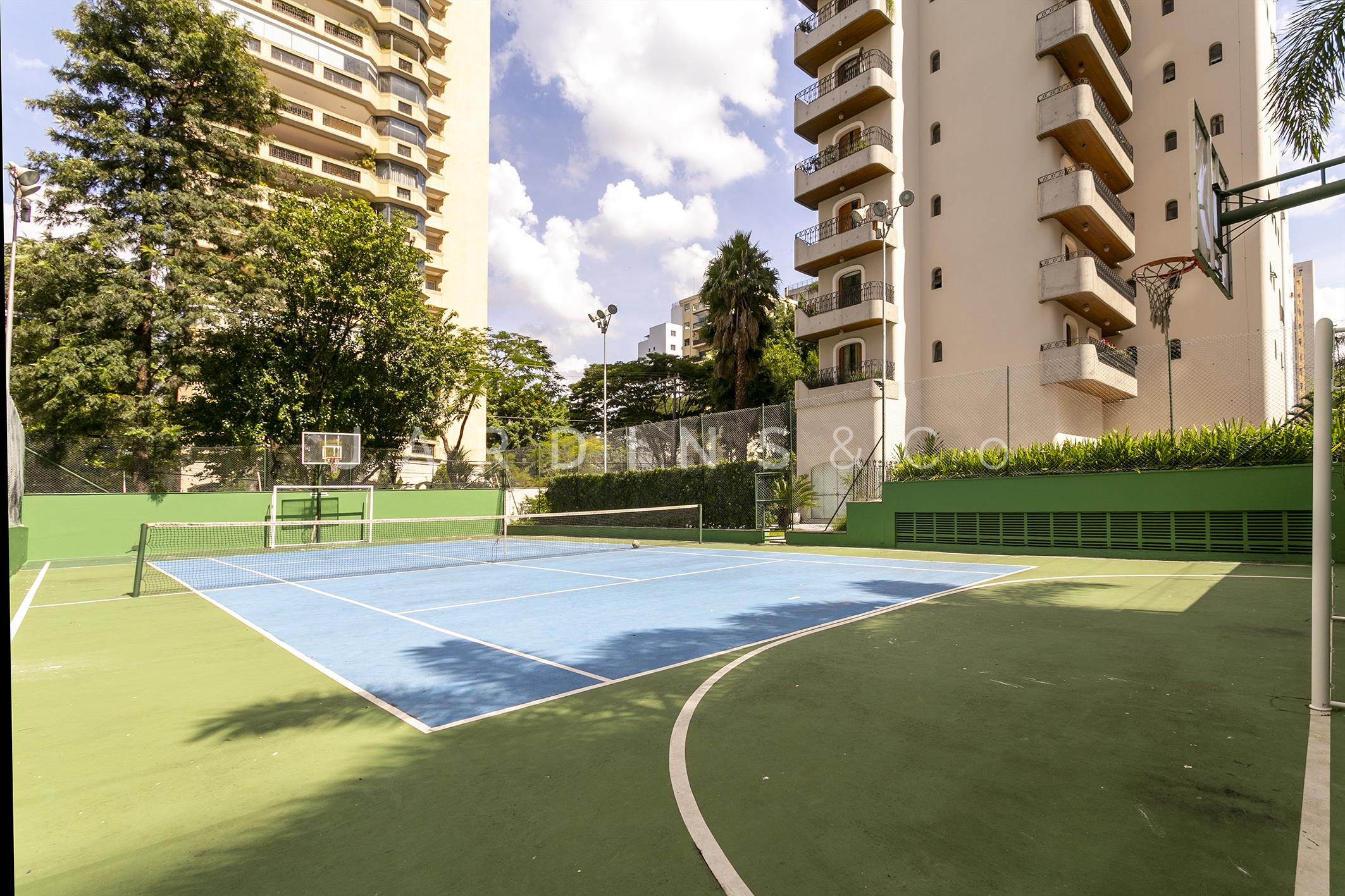 Apartamento no Alto de Pinheiros