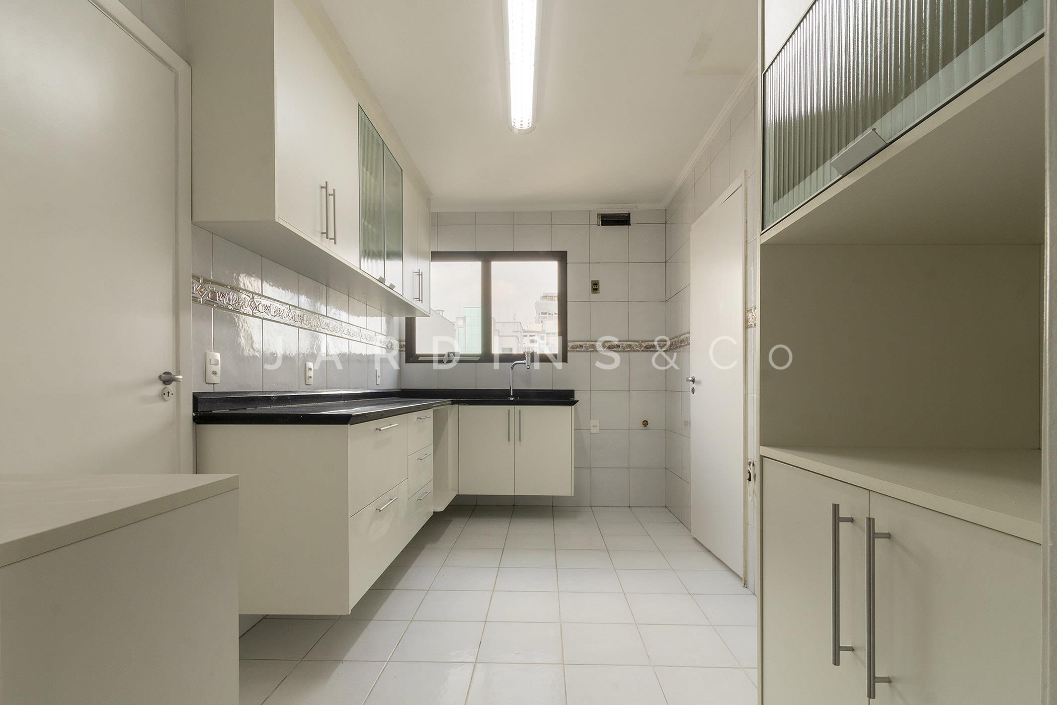Apartamento no Jardim Europa