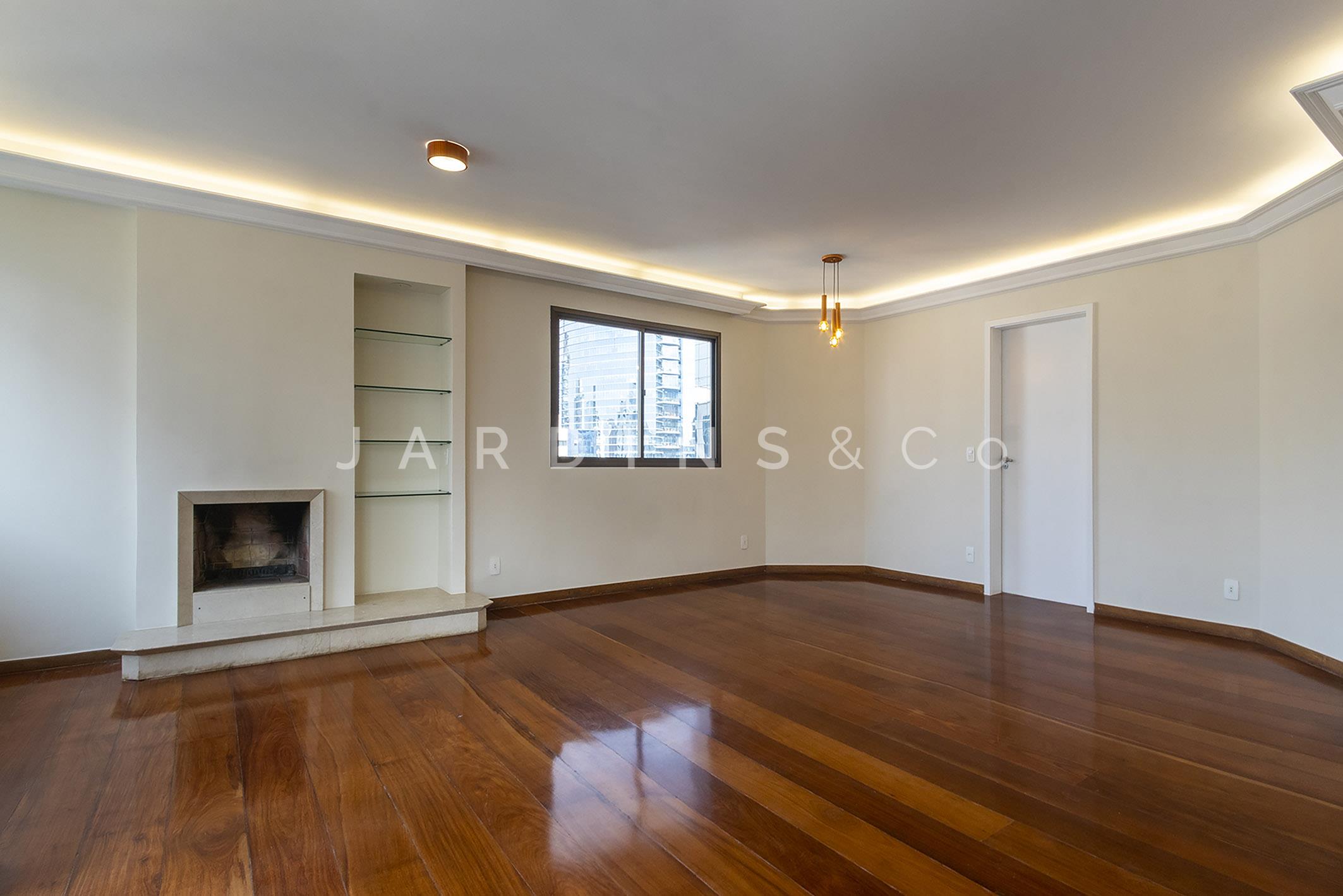 Apartamento no Jardim Europa
