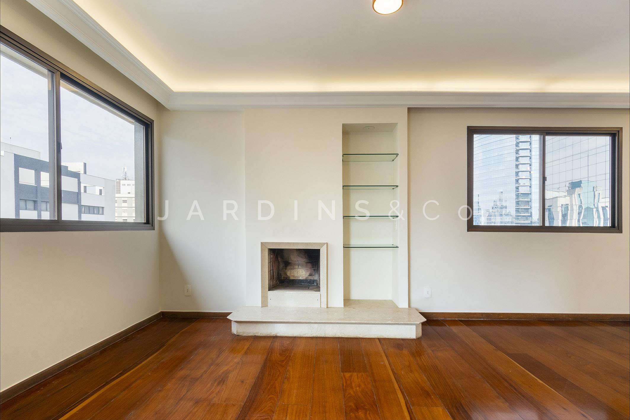 Apartamento no Jardim Europa
