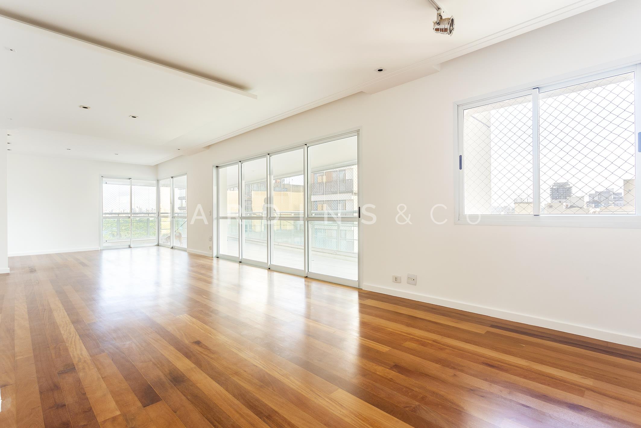 Apartamento no Cerqueira César