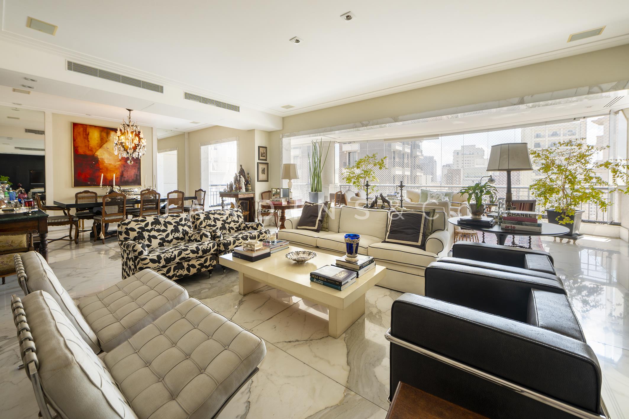 Apartamento no Chácara Itaim