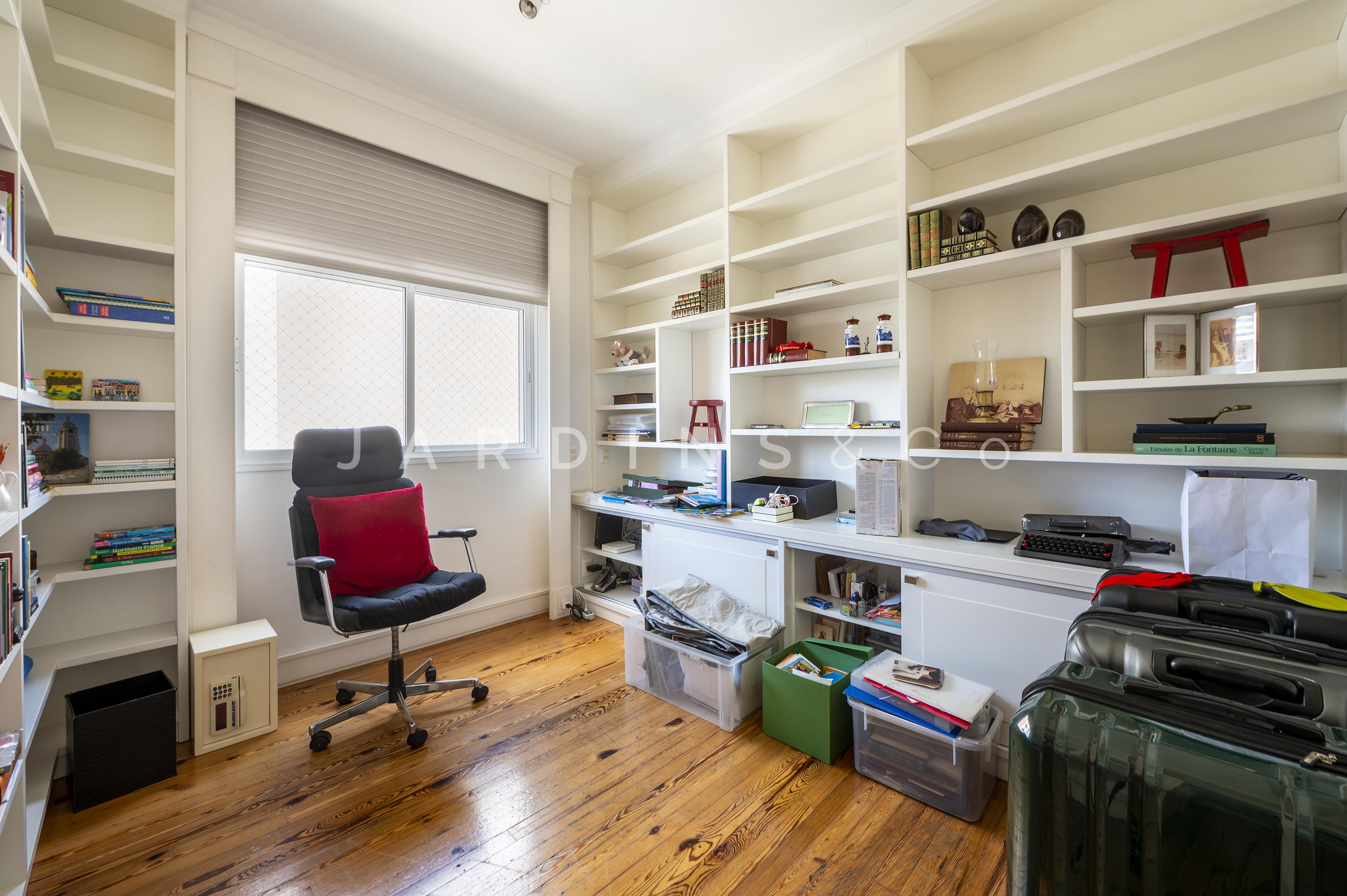 Apartamento no Chácara Itaim