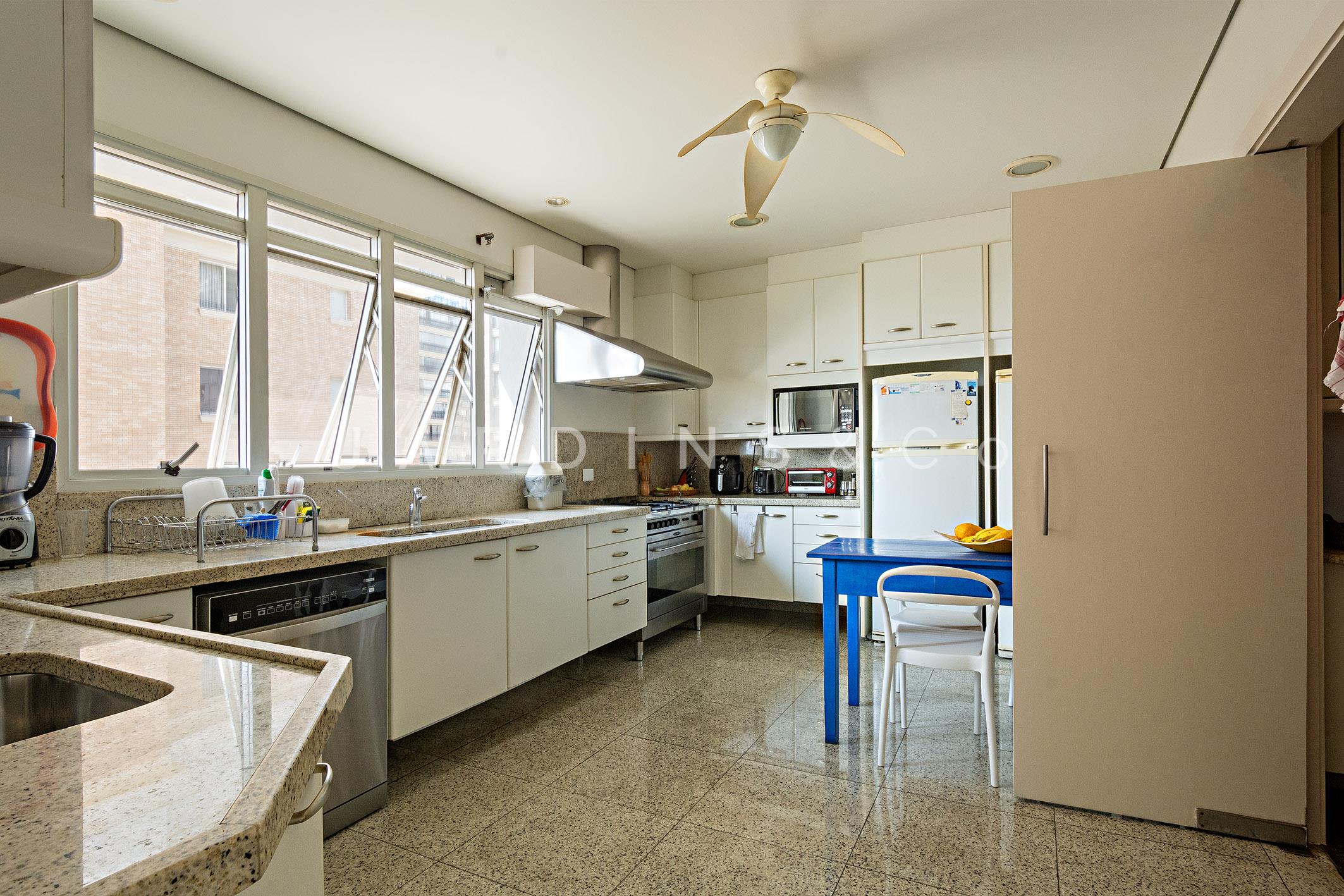 Apartamento no Chácara Itaim
