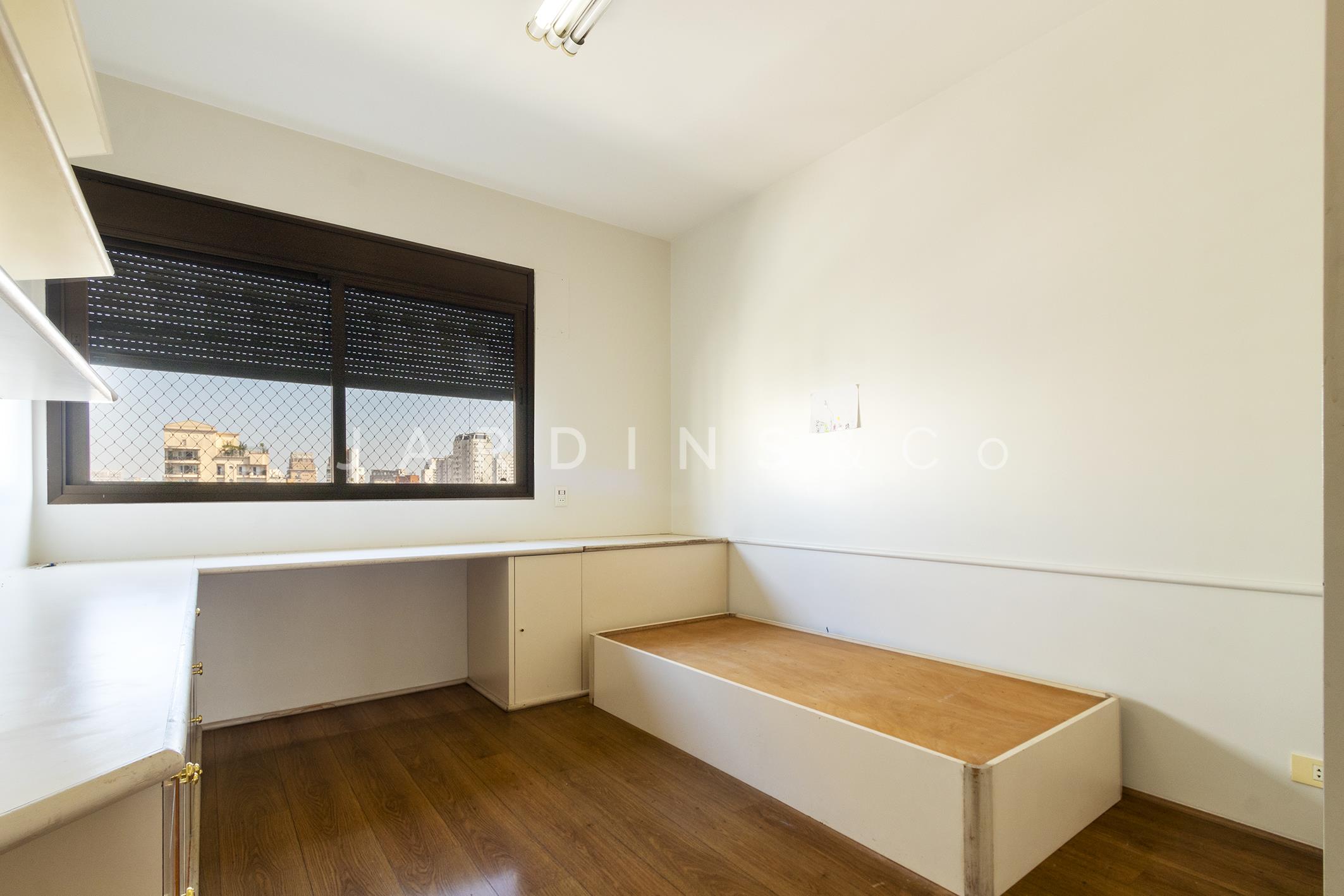 Apartamento no Moema
