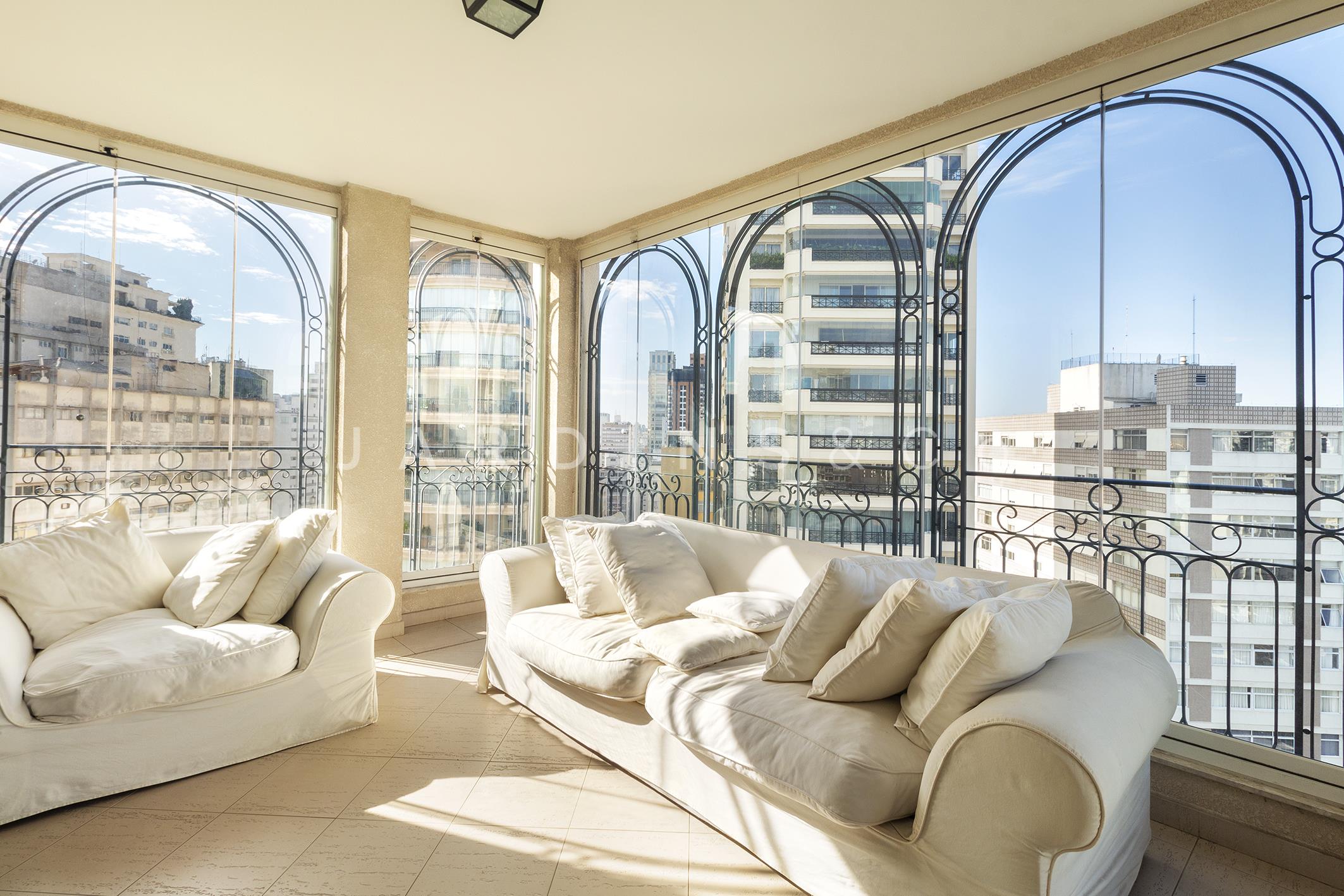 Apartamento no Cerqueira César