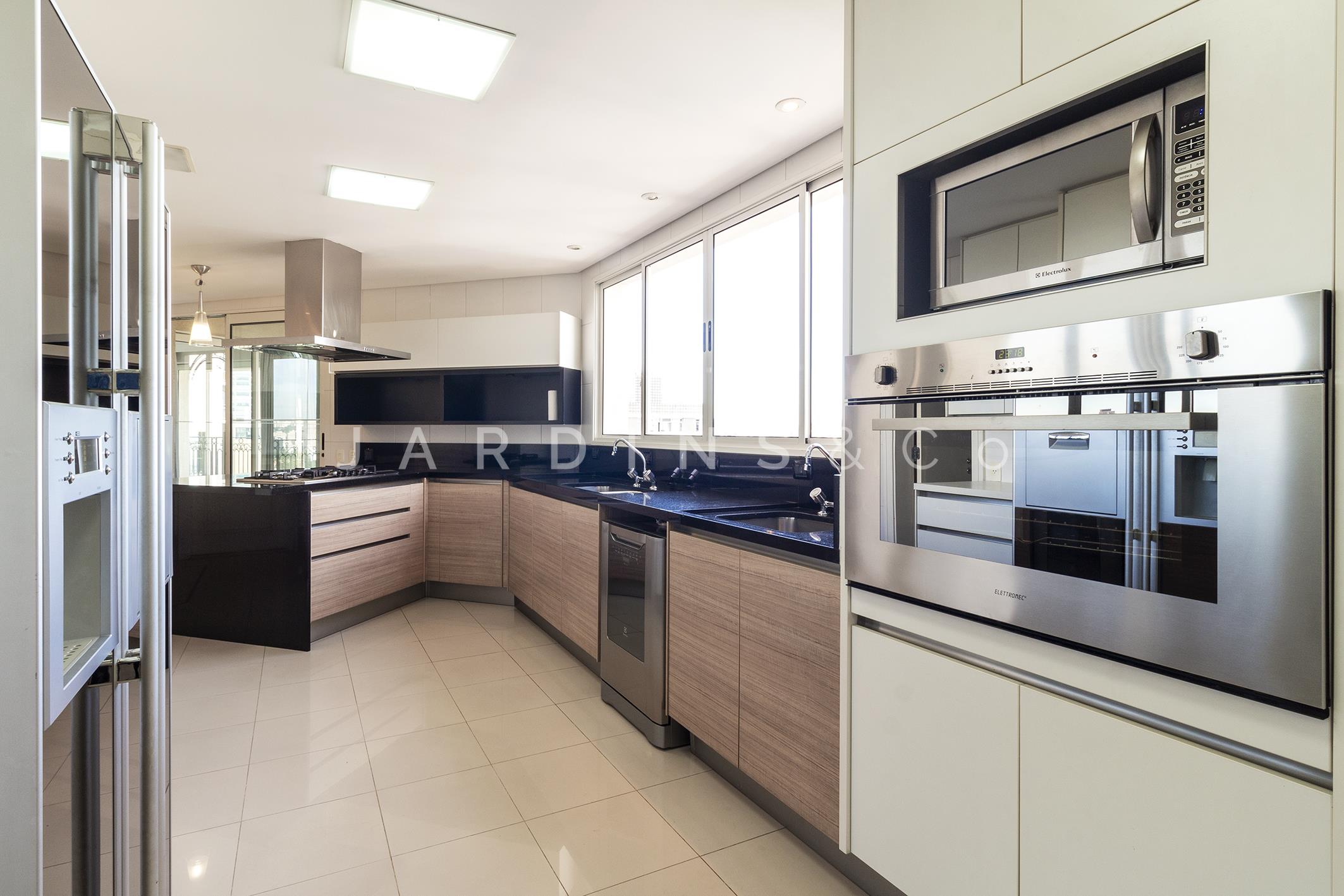 Apartamento no Cerqueira César