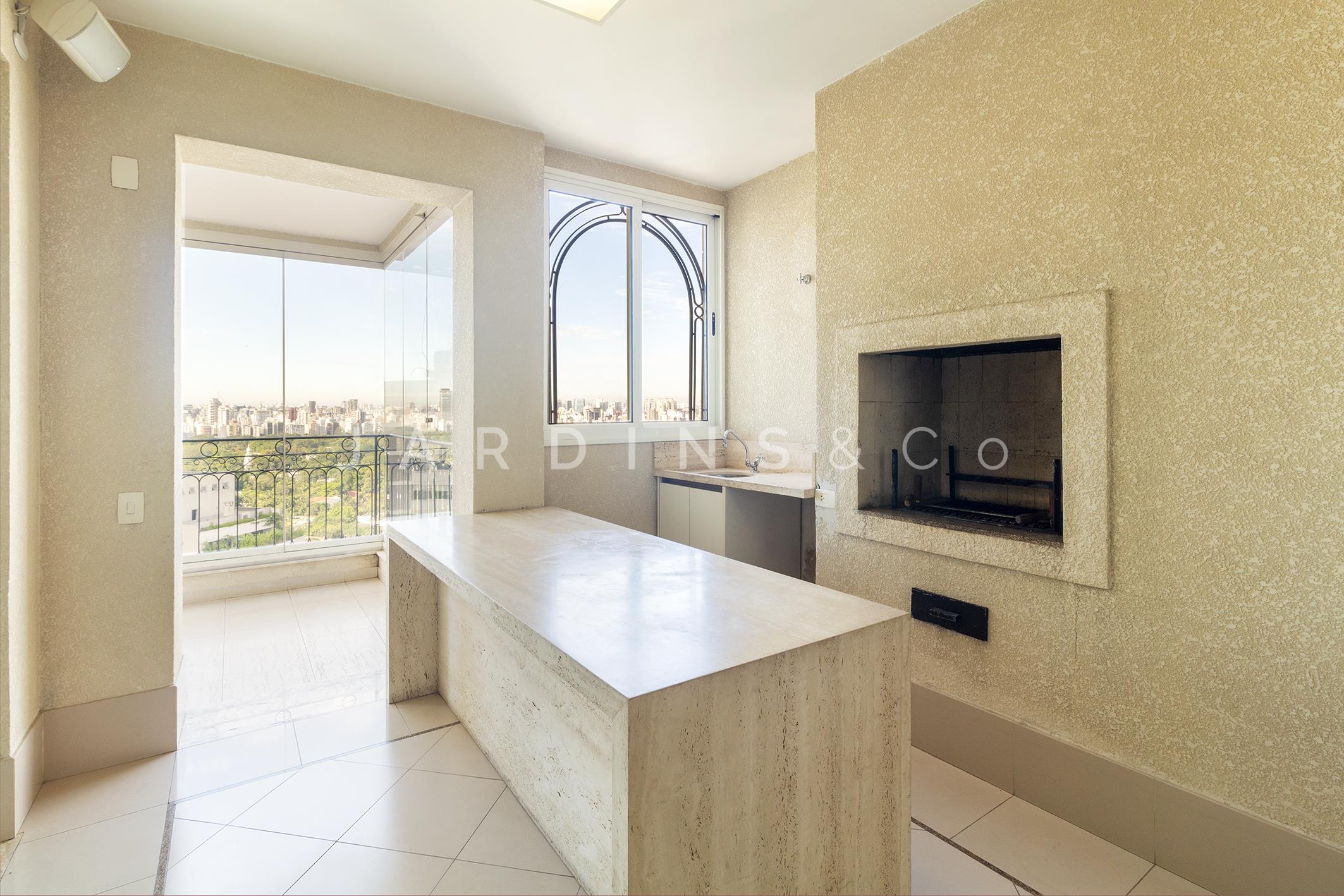 Apartamento no Cerqueira César