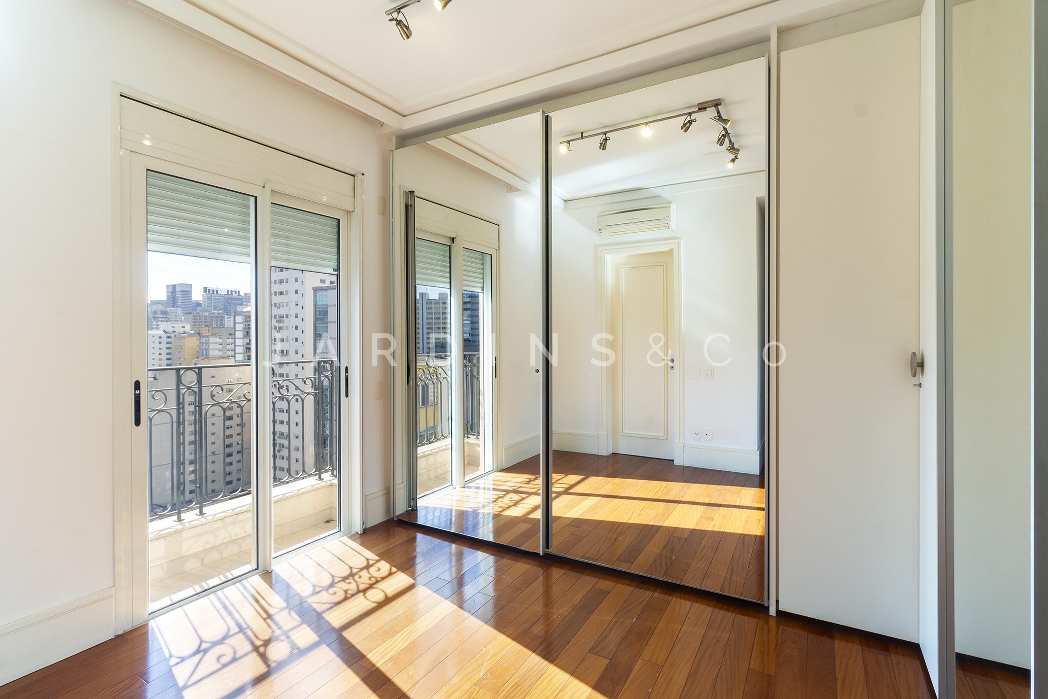 Apartamento no Cerqueira César