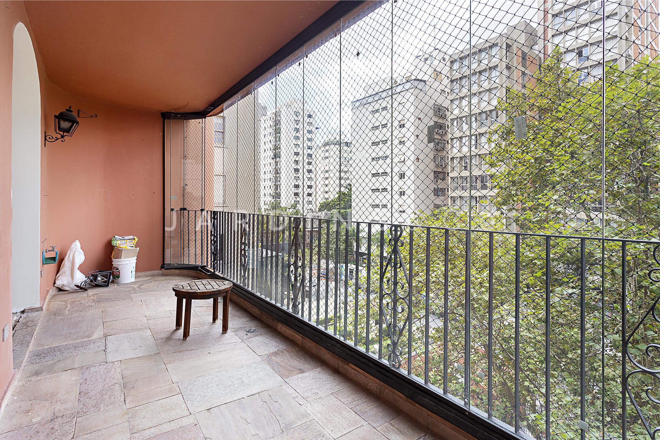 Apartamento no Cerqueira César