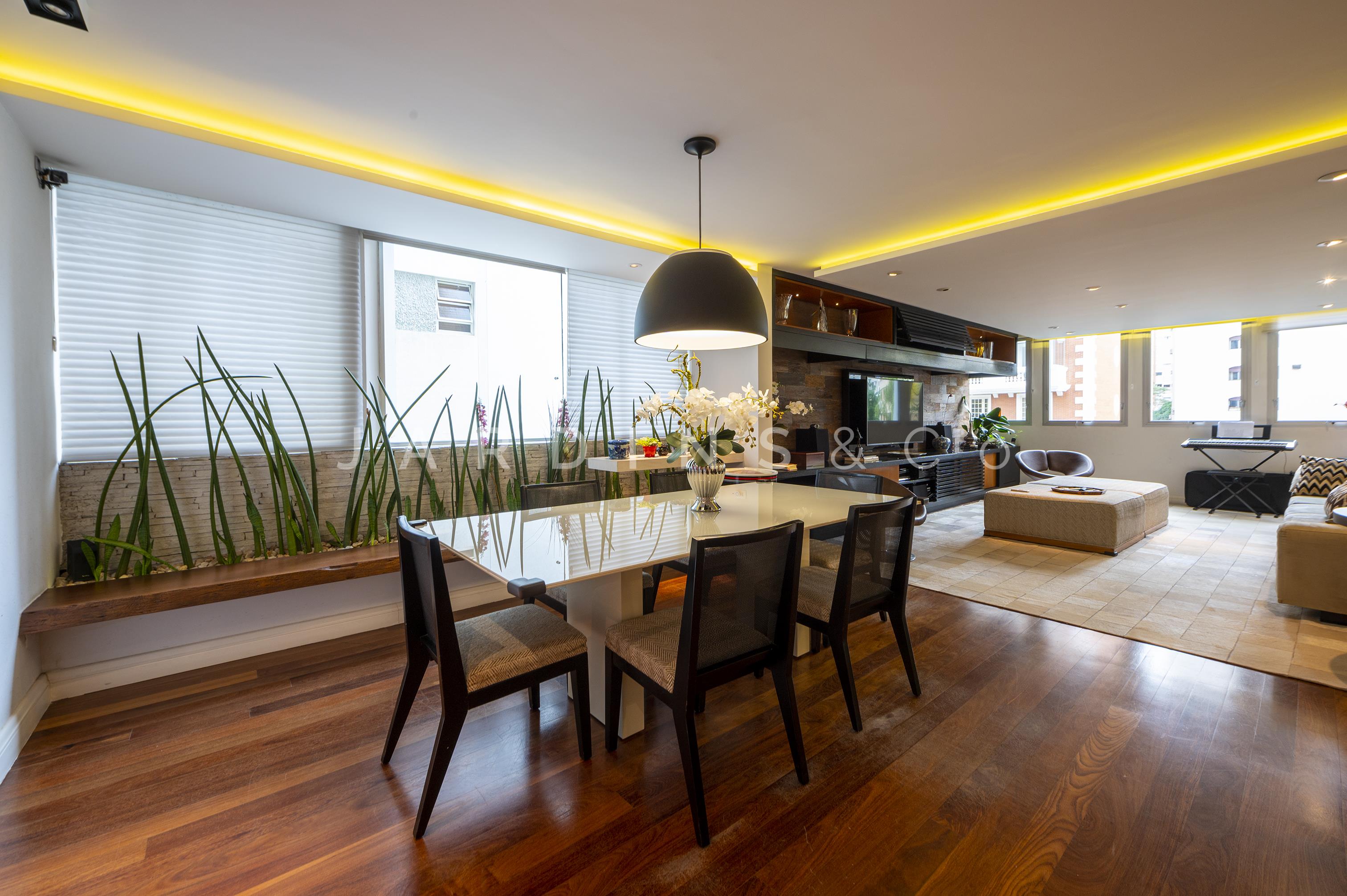 Apartamento no Cerqueira César