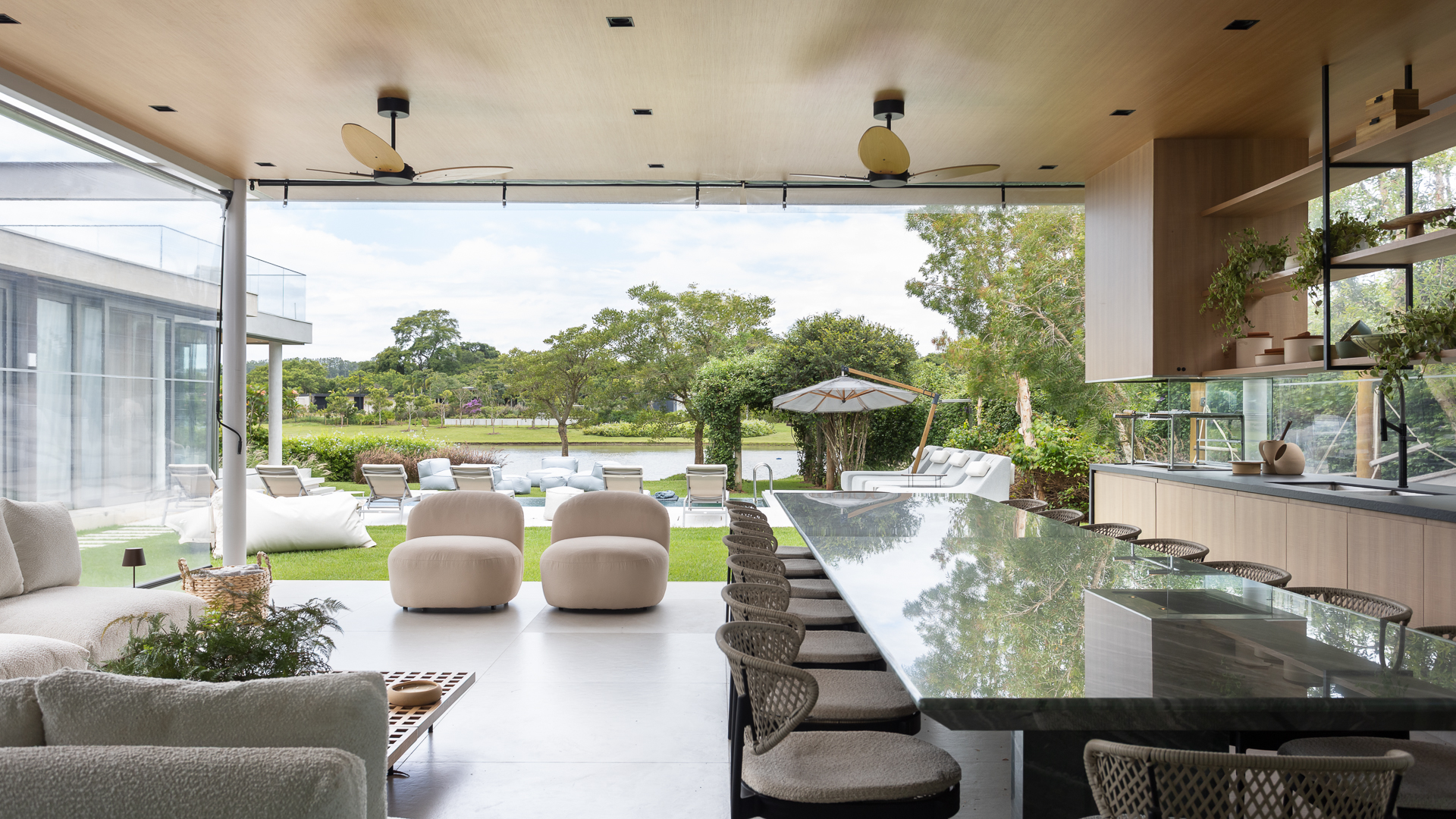 Casa em Condomínio no Fazenda Boa Vista